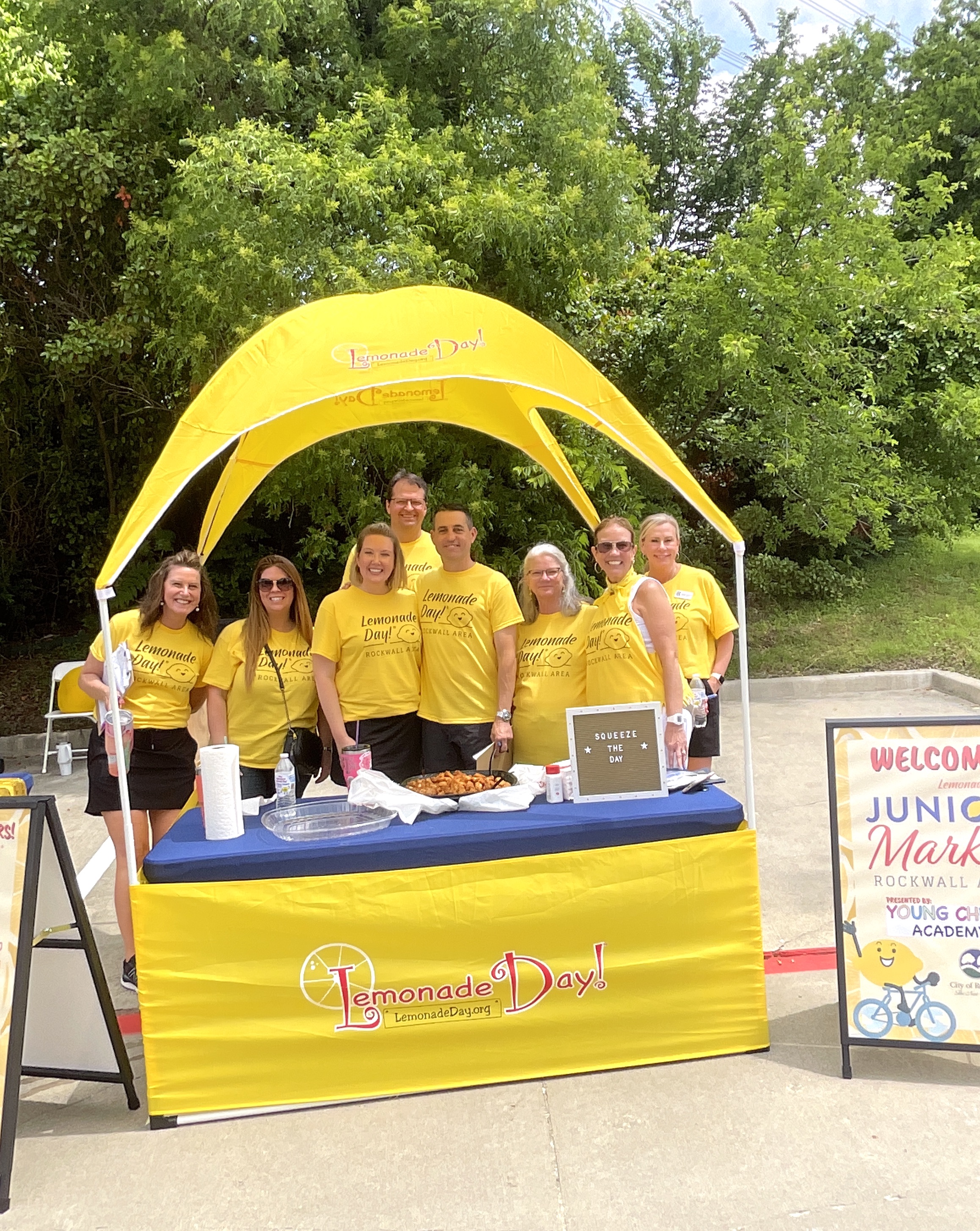 Lemonade Day:  The Junior Market | View more photos from the event at gallery.rckapturedmemories.com/u/RCKapturedMemories/Lemonade-Day-The-Junior-Market