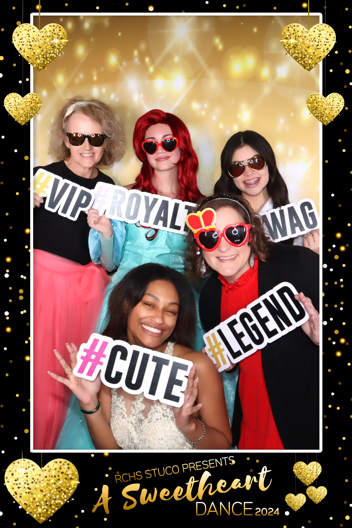 RCHS:  A SWEETHEART DANCE | View more photos from the event at gallery.rckapturedmemories.com/u/RCKapturedMemories/RCHS-A-SWEETHEART-DANCE