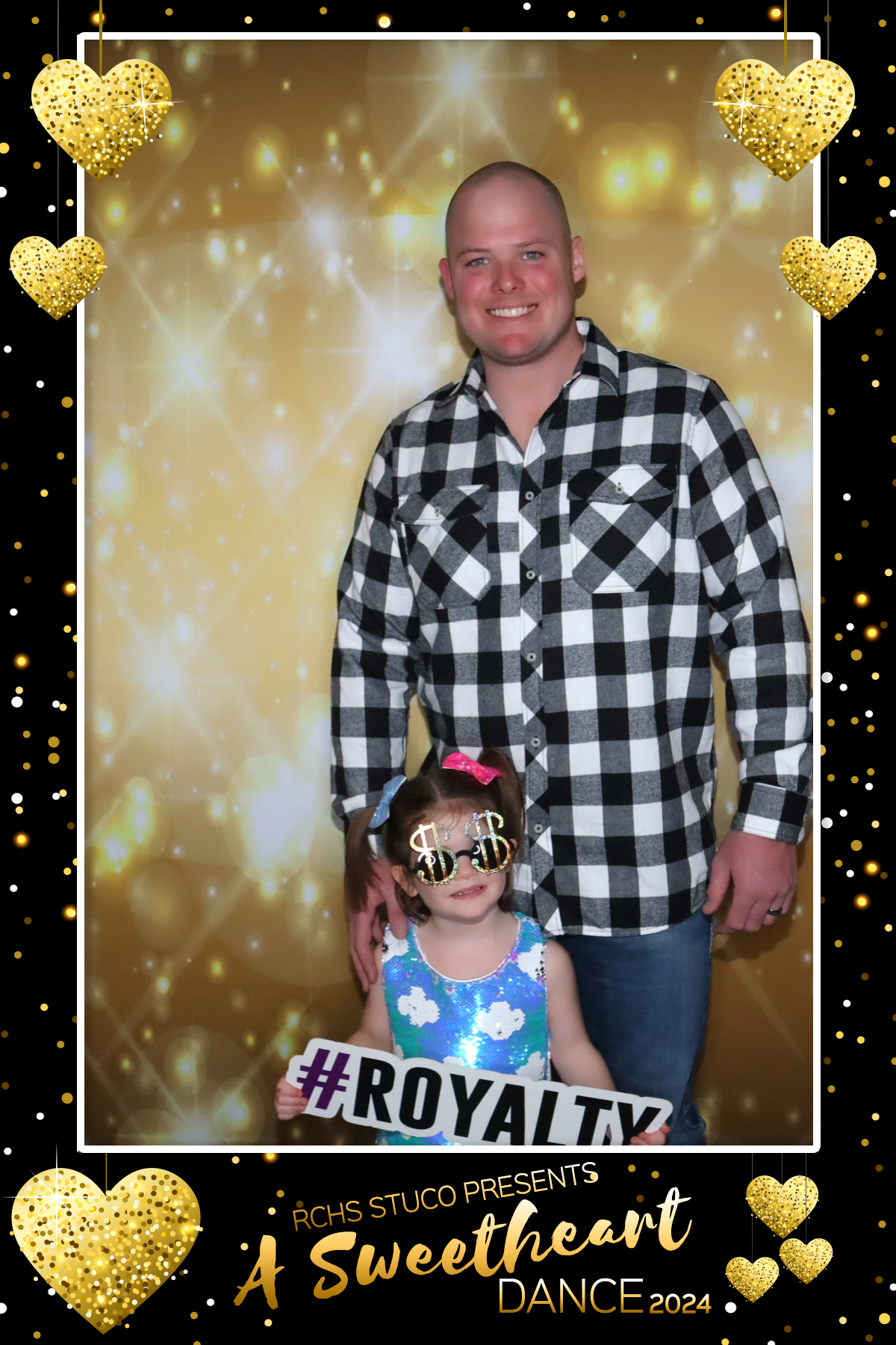 RCHS:  A SWEETHEART DANCE | View more photos from the event at gallery.rckapturedmemories.com/u/RCKapturedMemories/RCHS-A-SWEETHEART-DANCE
