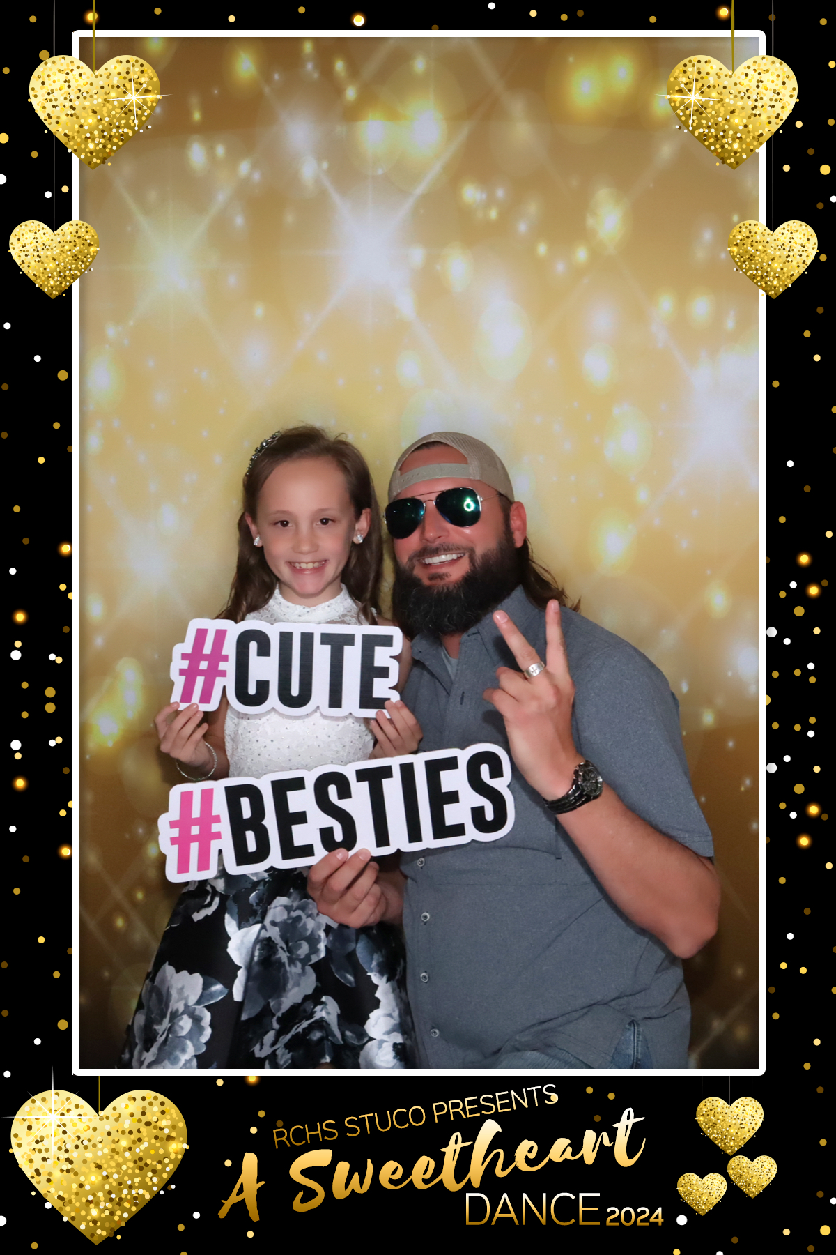 RCHS:  A SWEETHEART DANCE | View more photos from the event at gallery.rckapturedmemories.com/u/RCKapturedMemories/RCHS-A-SWEETHEART-DANCE