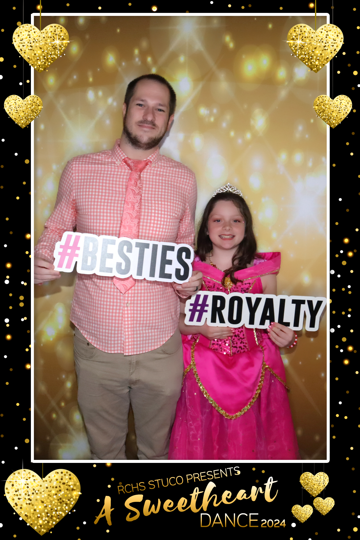 RCHS:  A SWEETHEART DANCE | View more photos from the event at gallery.rckapturedmemories.com/u/RCKapturedMemories/RCHS-A-SWEETHEART-DANCE