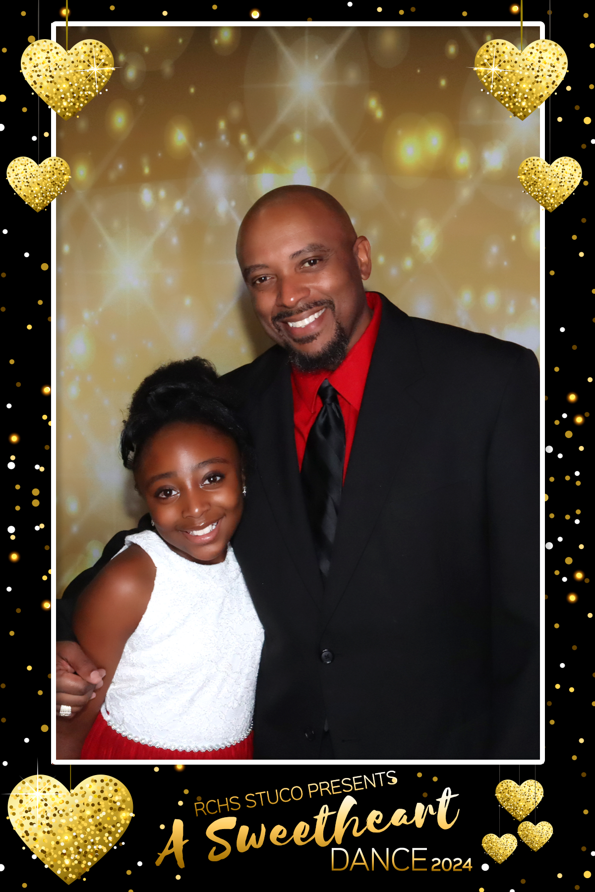 RCHS:  A SWEETHEART DANCE | View more photos from the event at gallery.rckapturedmemories.com/u/RCKapturedMemories/RCHS-A-SWEETHEART-DANCE