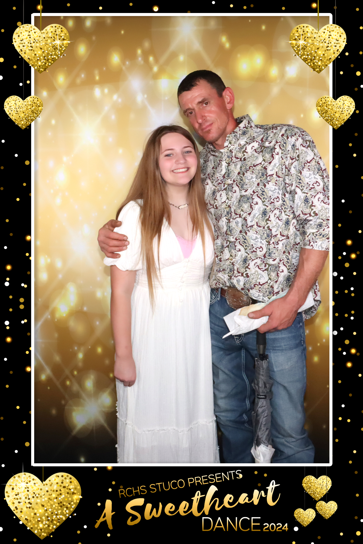 RCHS:  A SWEETHEART DANCE | View more photos from the event at gallery.rckapturedmemories.com/u/RCKapturedMemories/RCHS-A-SWEETHEART-DANCE