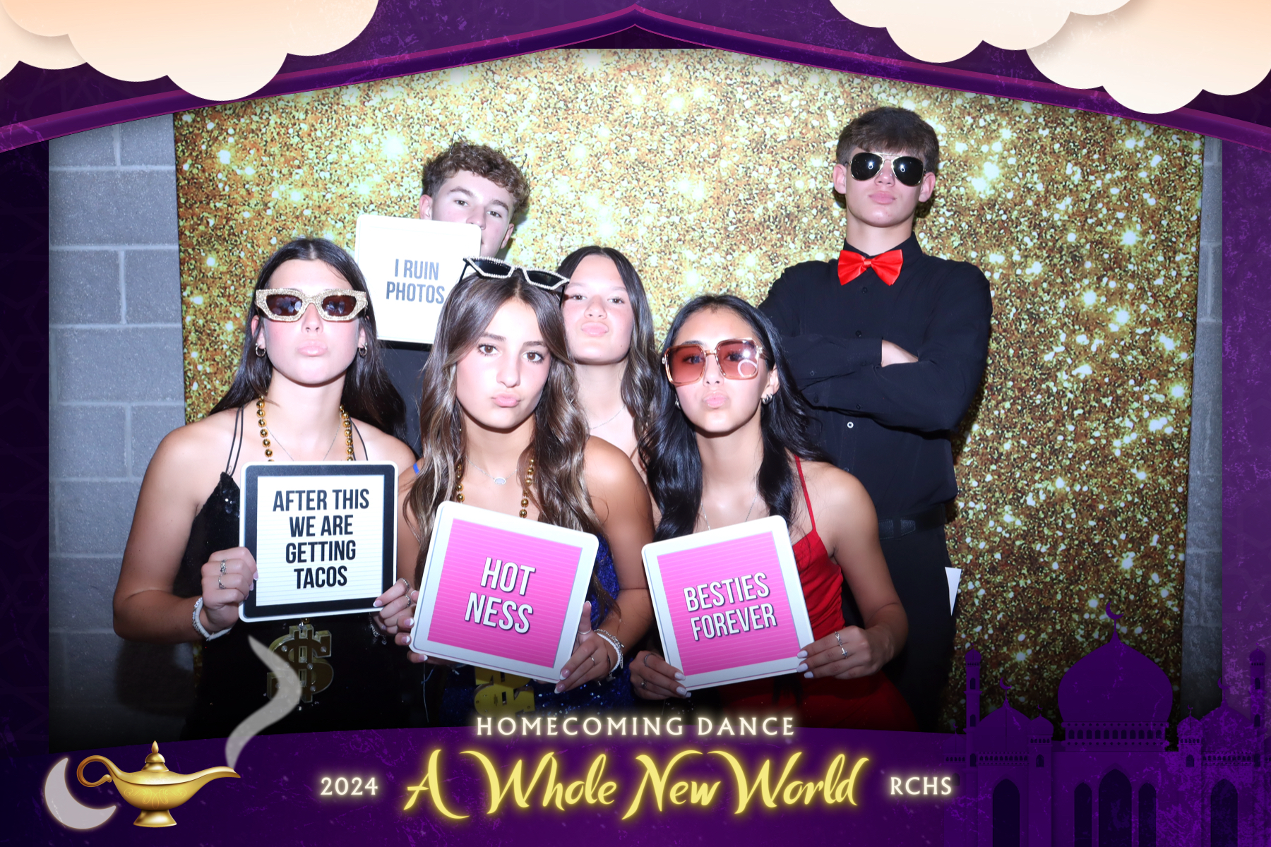 RCHS Homecoming '24:  A Whole New World | View more photos from the event at gallery.rckapturedmemories.com/u/RCKapturedMemories/RCHS-Homecoming-24-A-Whole-New-World