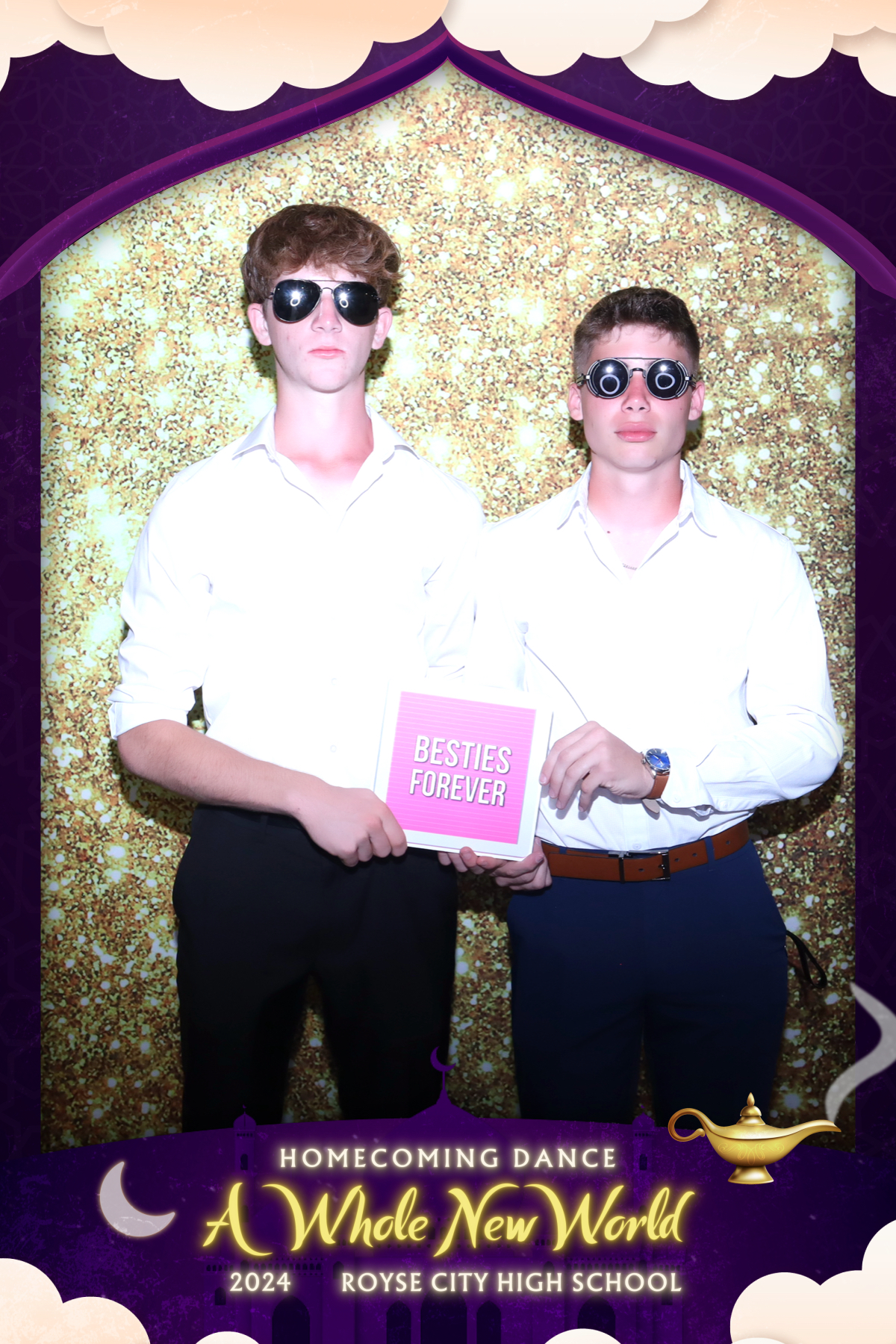 RCHS Homecoming '24:  A Whole New World | View more photos from the event at gallery.rckapturedmemories.com/u/RCKapturedMemories/RCHS-Homecoming-24-A-Whole-New-World