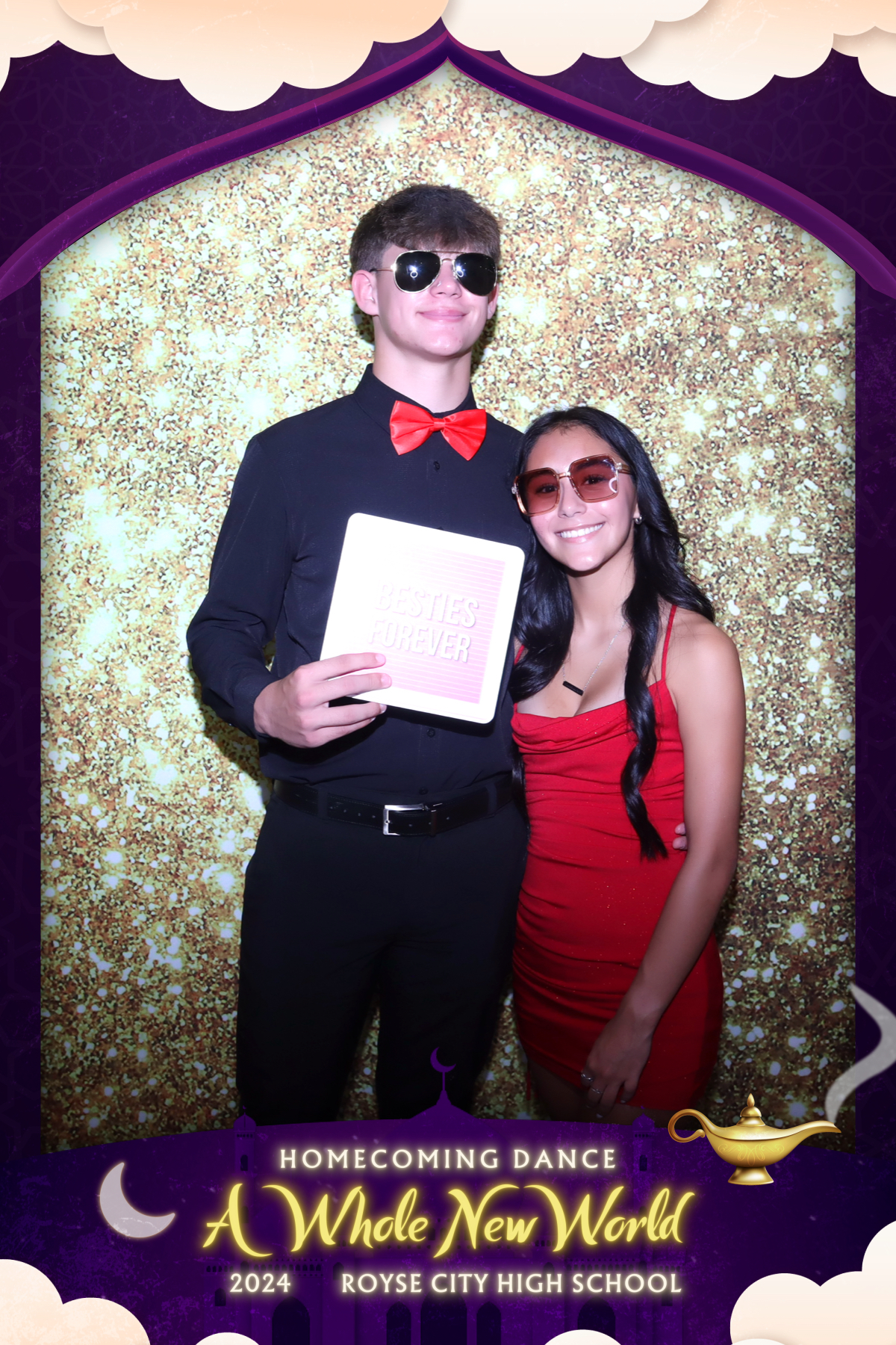 RCHS Homecoming '24:  A Whole New World | View more photos from the event at gallery.rckapturedmemories.com/u/RCKapturedMemories/RCHS-Homecoming-24-A-Whole-New-World
