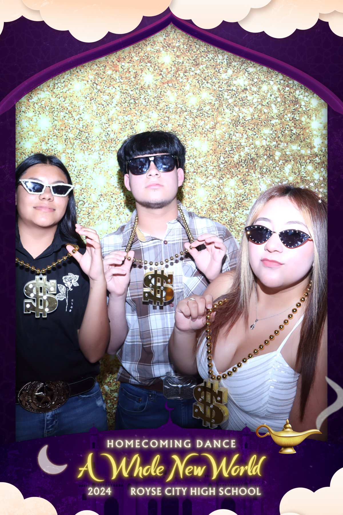 RCHS Homecoming '24:  A Whole New World | View more photos from the event at gallery.rckapturedmemories.com/u/RCKapturedMemories/RCHS-Homecoming-24-A-Whole-New-World