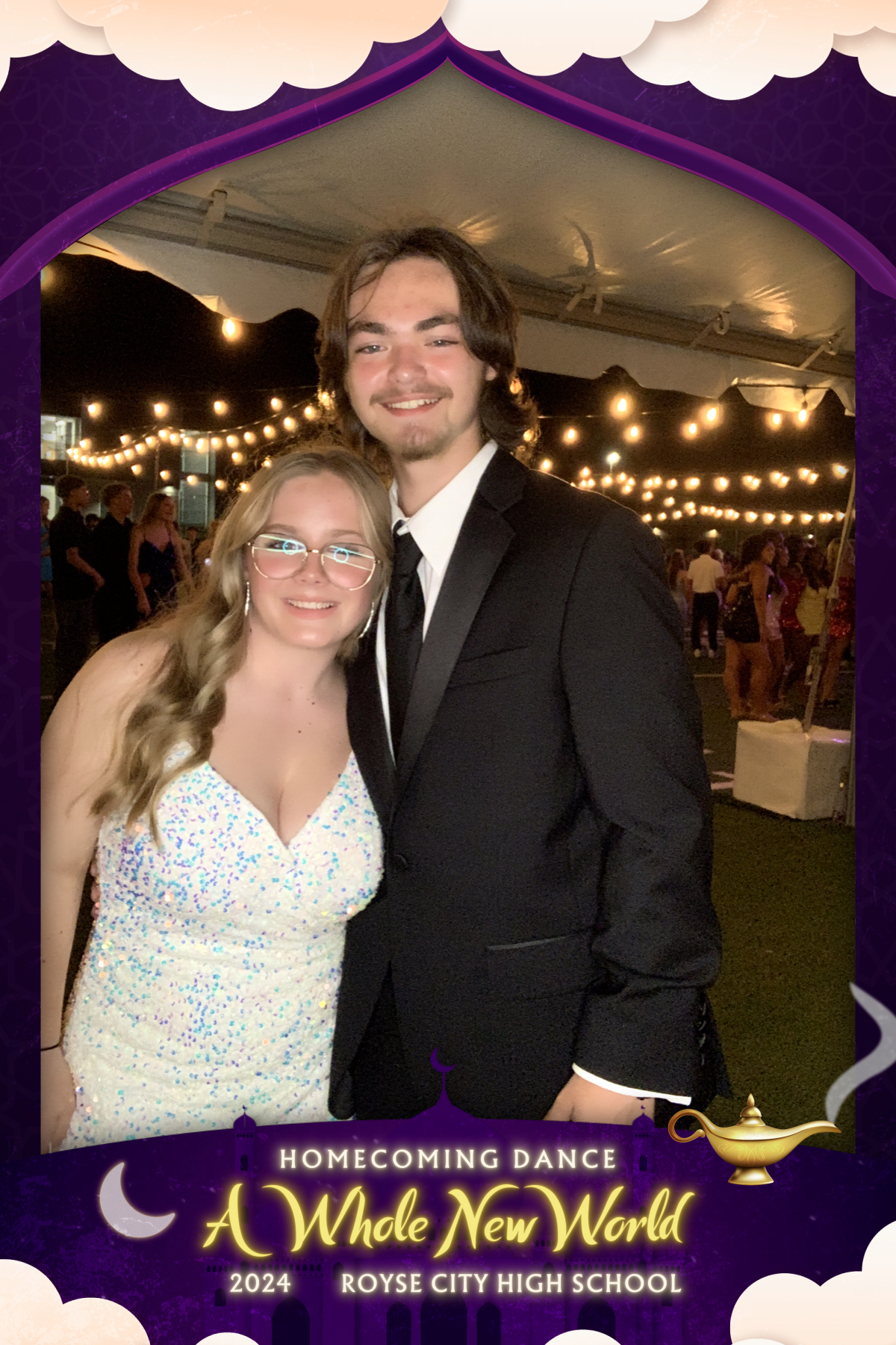 RCHS Homecoming '24:  A Whole New World | View more photos from the event at gallery.rckapturedmemories.com/u/RCKapturedMemories/RCHS-Homecoming-24-A-Whole-New-World