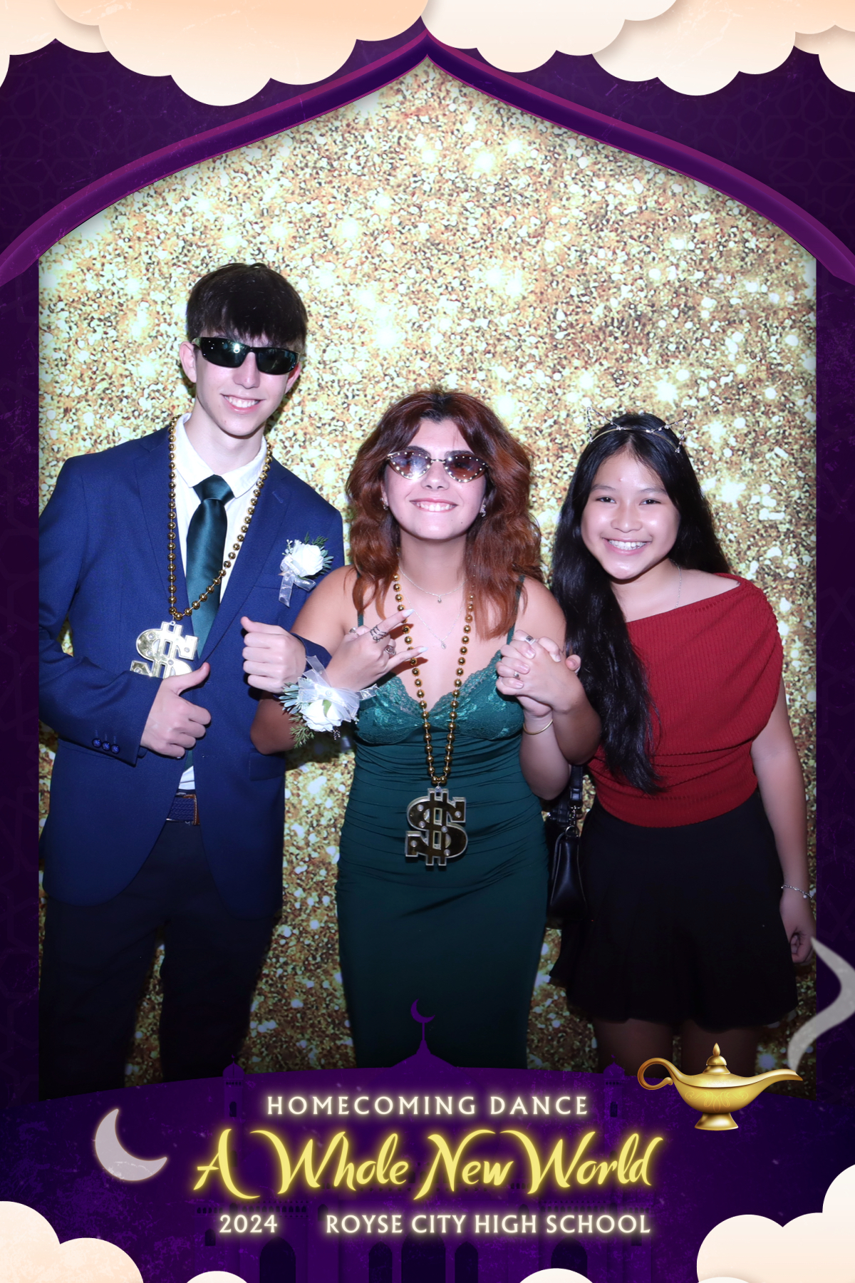 RCHS Homecoming '24:  A Whole New World | View more photos from the event at gallery.rckapturedmemories.com/u/RCKapturedMemories/RCHS-Homecoming-24-A-Whole-New-World