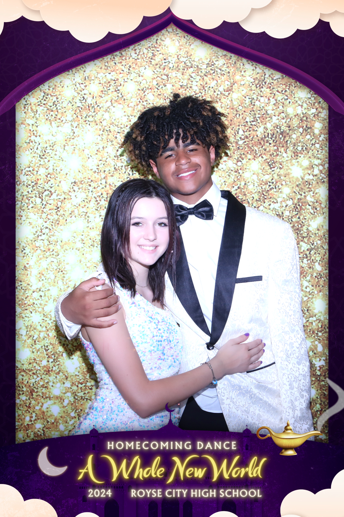 RCHS Homecoming '24:  A Whole New World | View more photos from the event at gallery.rckapturedmemories.com/u/RCKapturedMemories/RCHS-Homecoming-24-A-Whole-New-World
