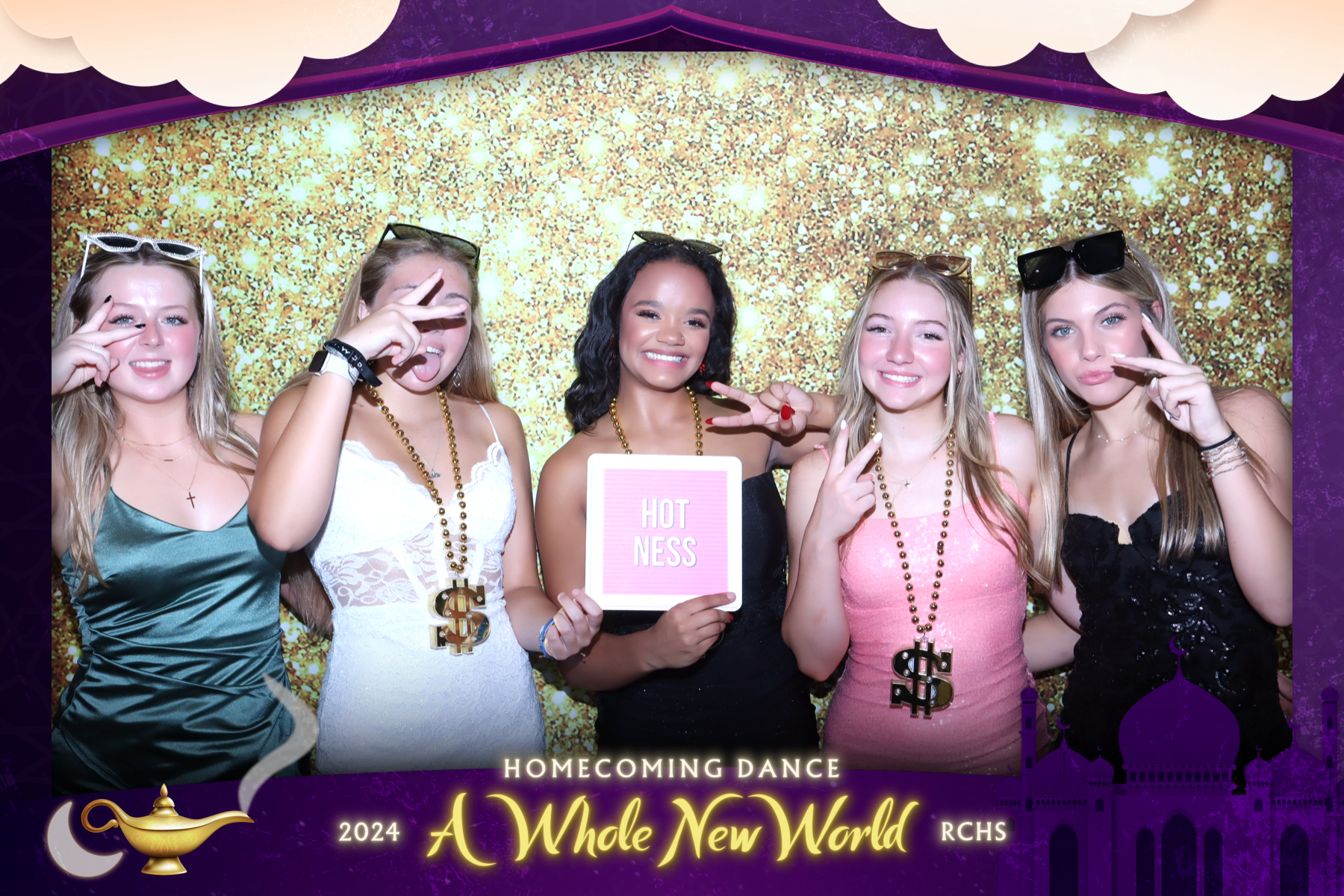RCHS Homecoming '24:  A Whole New World | View more photos from the event at gallery.rckapturedmemories.com/u/RCKapturedMemories/RCHS-Homecoming-24-A-Whole-New-World