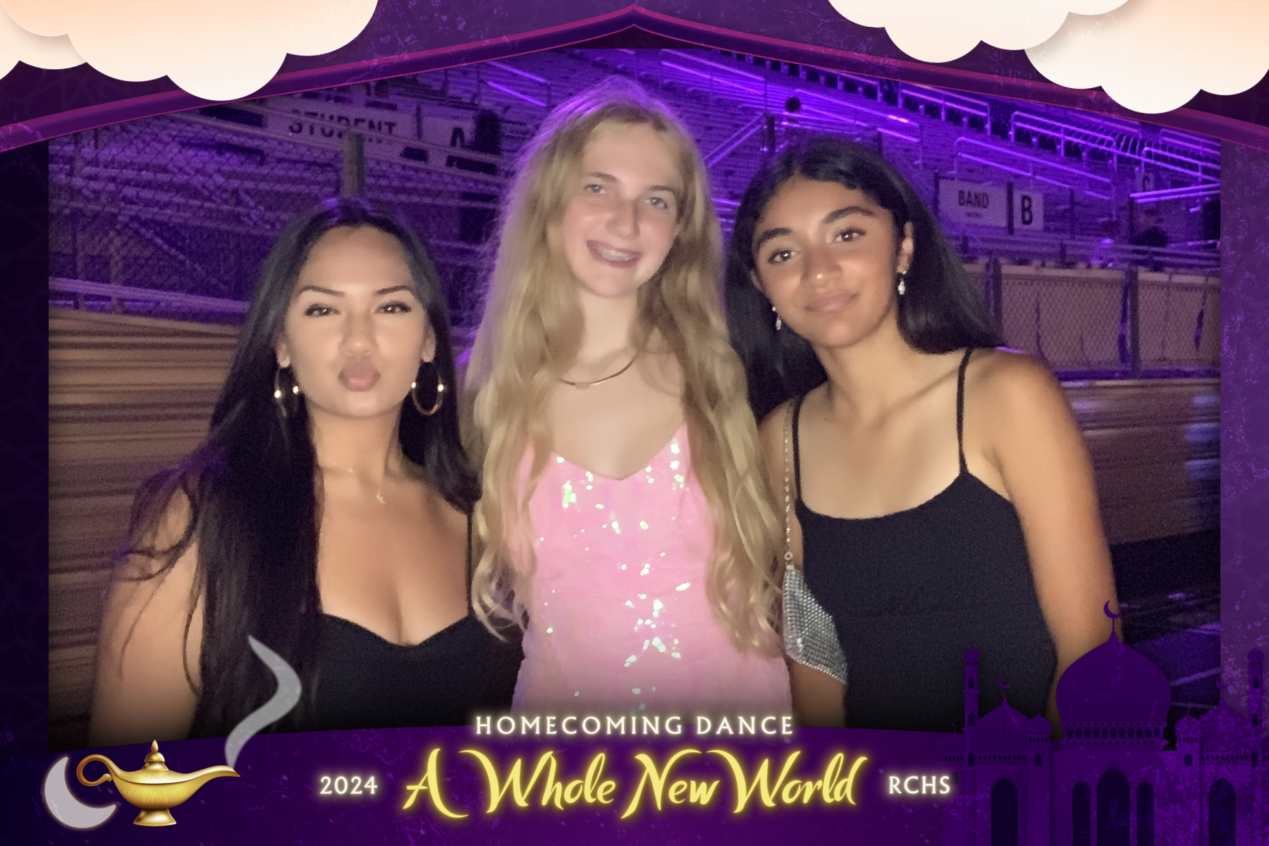 RCHS Homecoming '24:  A Whole New World | View more photos from the event at gallery.rckapturedmemories.com/u/RCKapturedMemories/RCHS-Homecoming-24-A-Whole-New-World