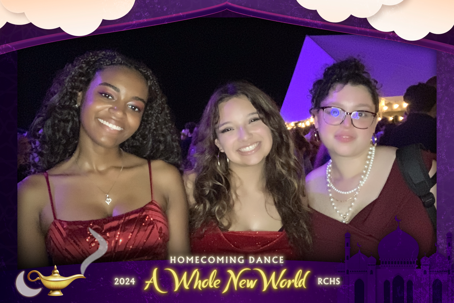 RCHS Homecoming '24:  A Whole New World | View more photos from the event at gallery.rckapturedmemories.com/u/RCKapturedMemories/RCHS-Homecoming-24-A-Whole-New-World