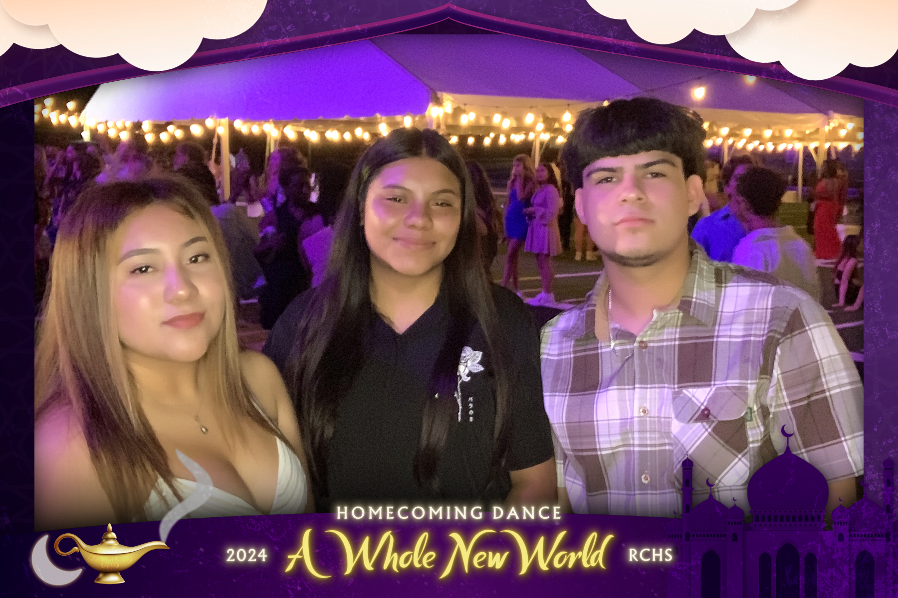RCHS Homecoming '24:  A Whole New World | View more photos from the event at gallery.rckapturedmemories.com/u/RCKapturedMemories/RCHS-Homecoming-24-A-Whole-New-World