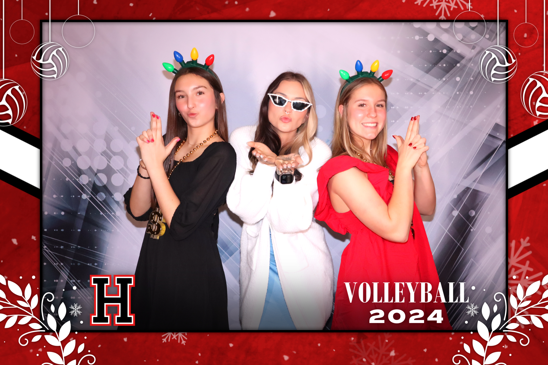 RHHS VOLLEYBALL BANQUET | View more photos from the event at gallery.rckapturedmemories.com/u/RCKapturedMemories/RHHS-VOLLEYBALL-BANQUET