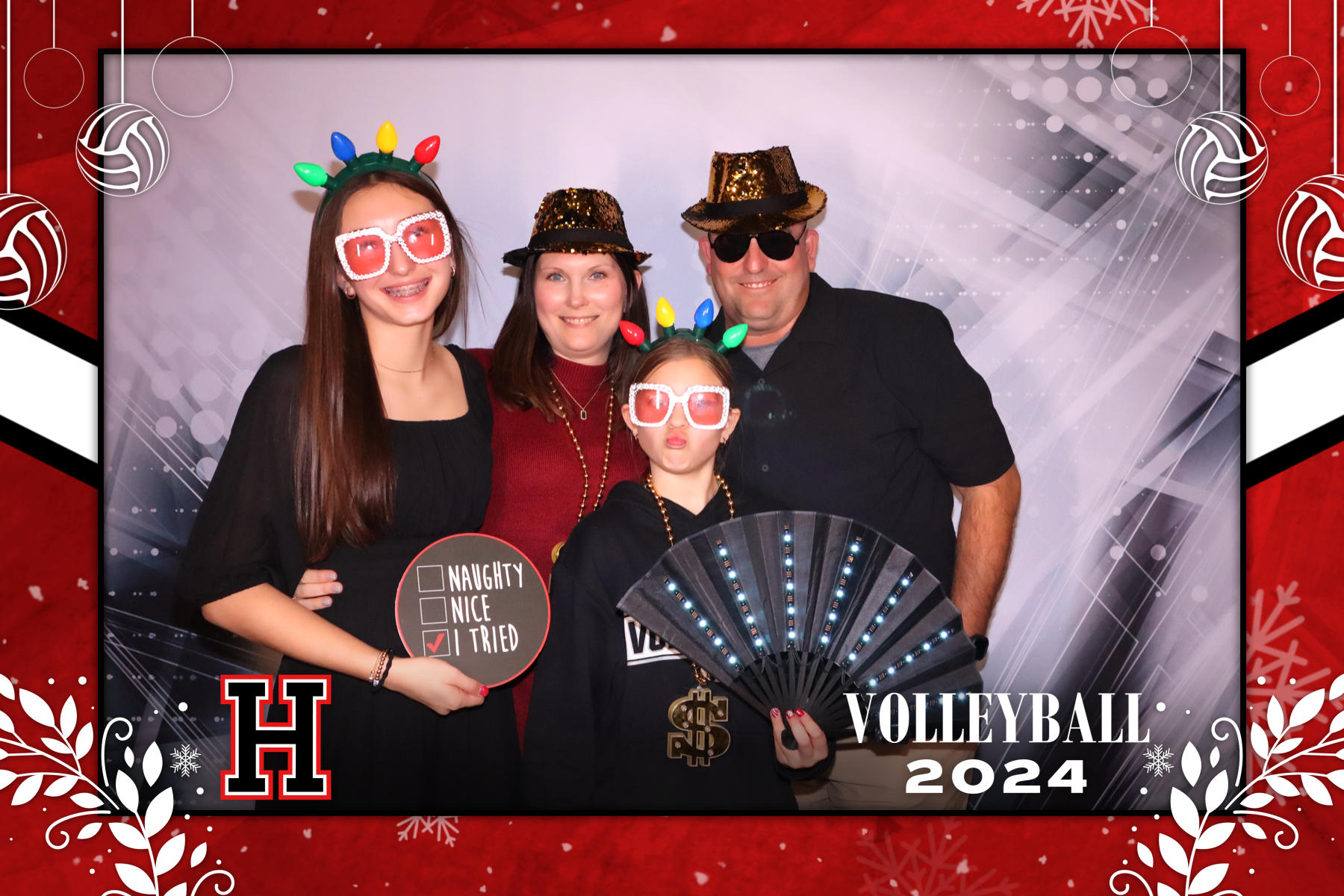 RHHS VOLLEYBALL BANQUET | View more photos from the event at gallery.rckapturedmemories.com/u/RCKapturedMemories/RHHS-VOLLEYBALL-BANQUET