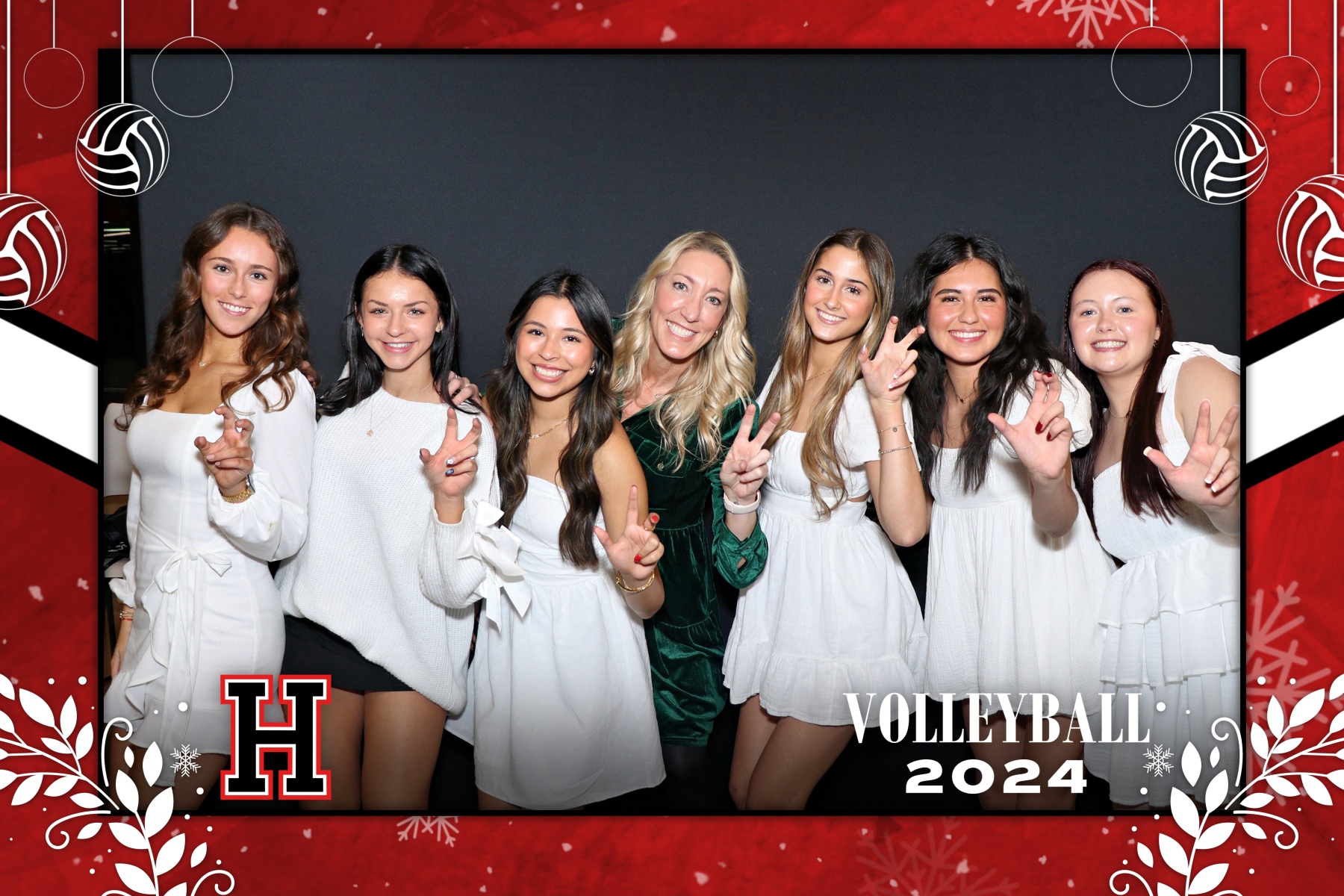 RHHS VOLLEYBALL BANQUET | View more photos from the event at gallery.rckapturedmemories.com/u/RCKapturedMemories/RHHS-VOLLEYBALL-BANQUET