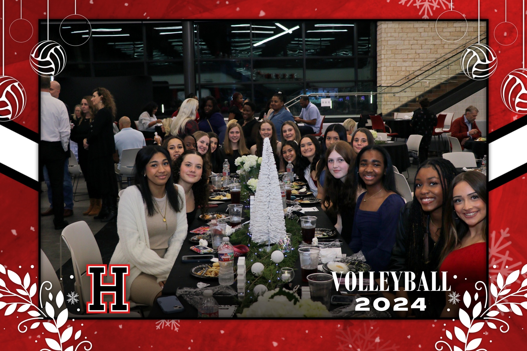 RHHS VOLLEYBALL BANQUET | View more photos from the event at gallery.rckapturedmemories.com/u/RCKapturedMemories/RHHS-VOLLEYBALL-BANQUET