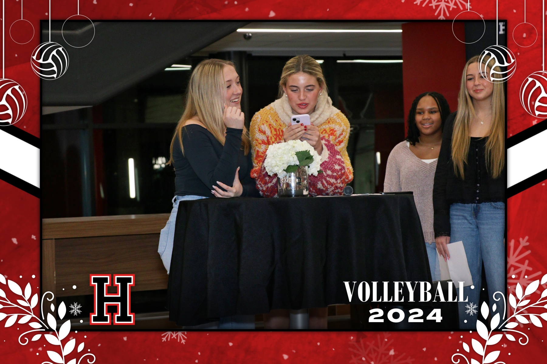 RHHS VOLLEYBALL BANQUET | View more photos from the event at gallery.rckapturedmemories.com/u/RCKapturedMemories/RHHS-VOLLEYBALL-BANQUET