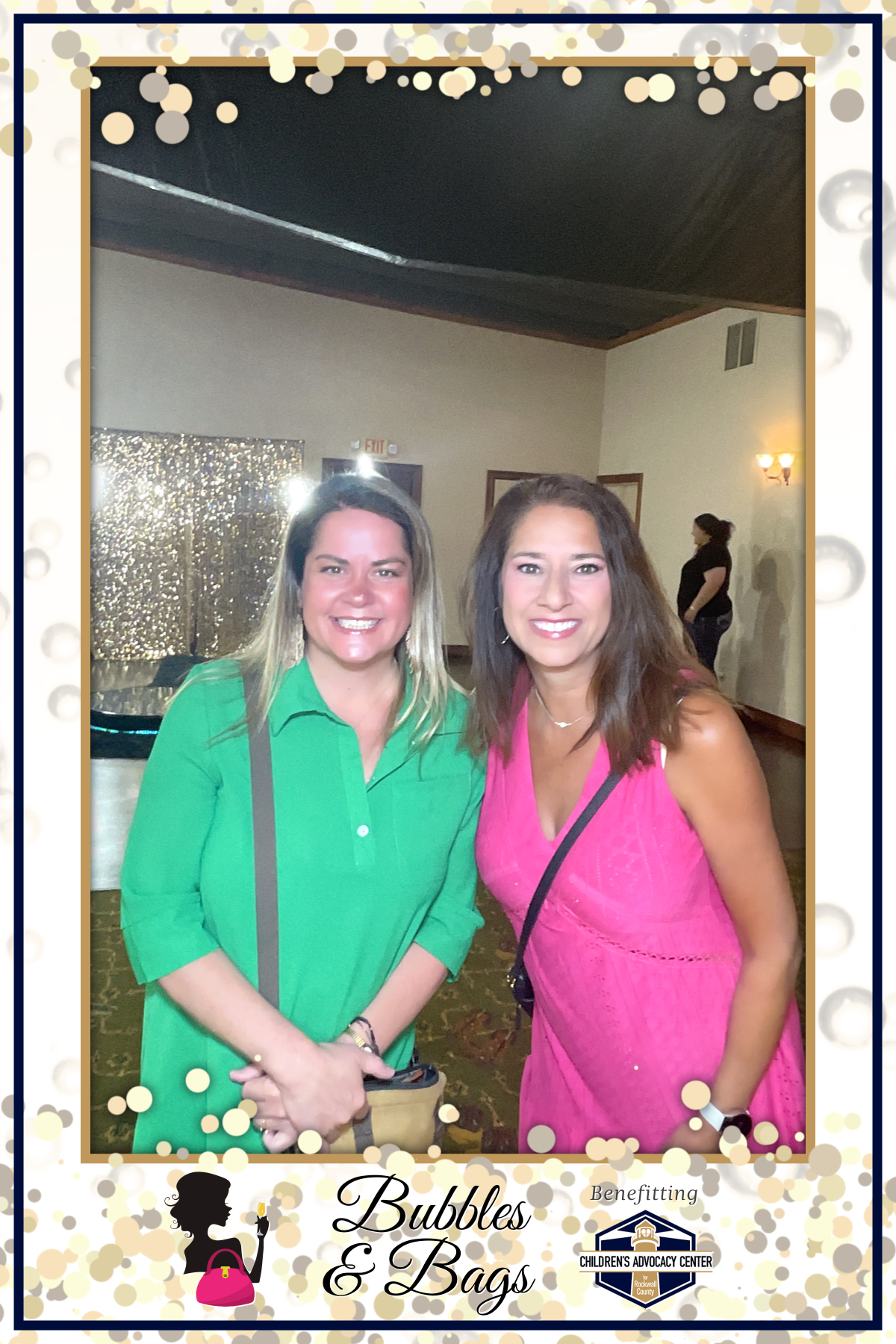 Rockwall CAC:  Bubbles and Bags | View more photos from the event at gallery.rckapturedmemories.com/u/RCKapturedMemories/Rockwall-CAC-Bubbles-and-Bags