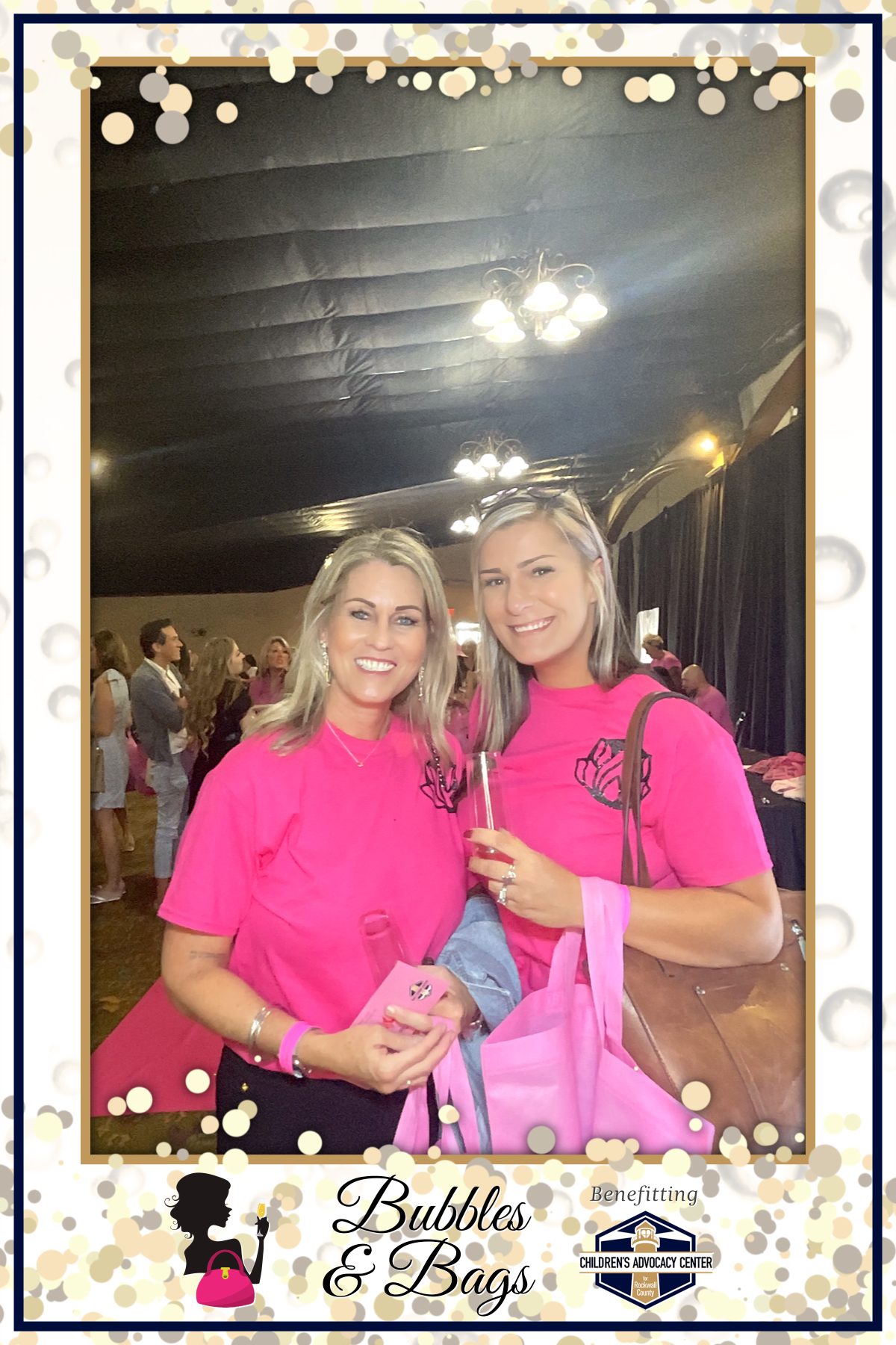 Rockwall CAC:  Bubbles and Bags | View more photos from the event at gallery.rckapturedmemories.com/u/RCKapturedMemories/Rockwall-CAC-Bubbles-and-Bags