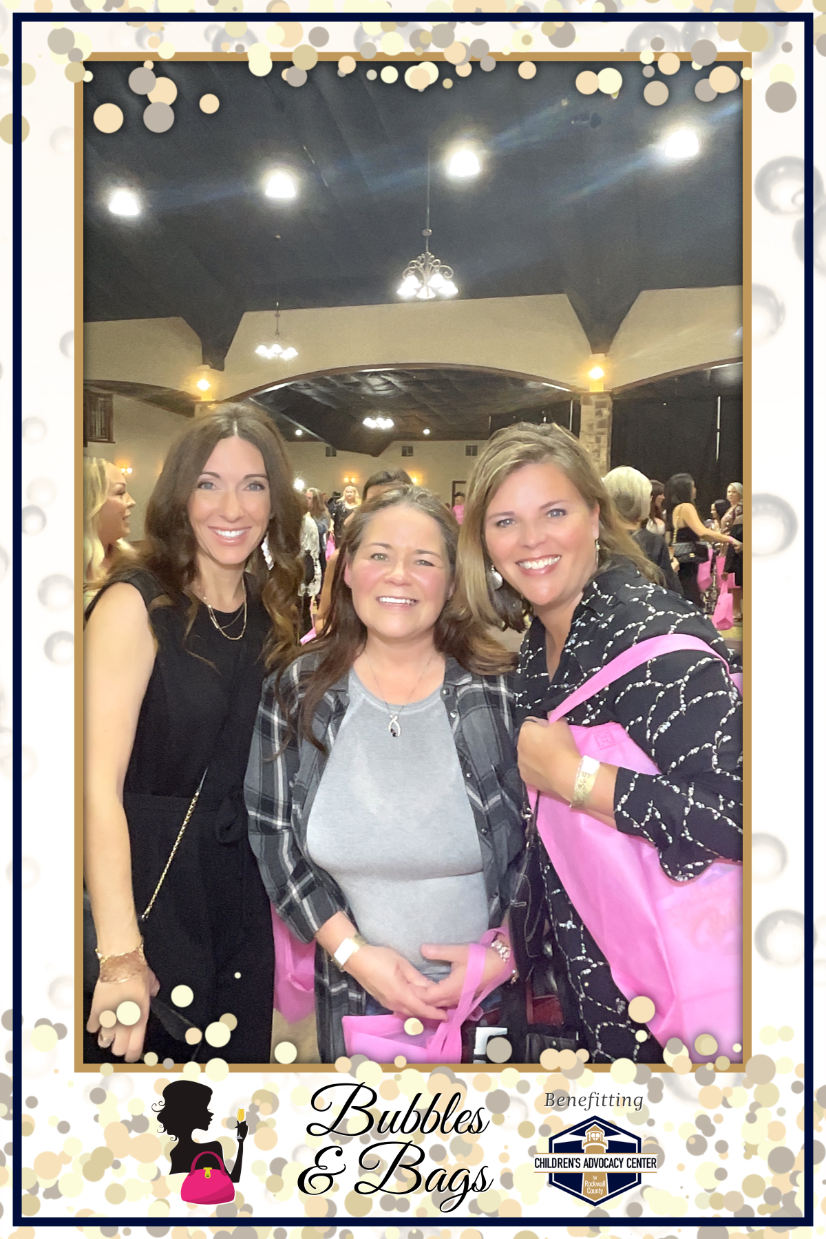 Rockwall CAC:  Bubbles and Bags | View more photos from the event at gallery.rckapturedmemories.com/u/RCKapturedMemories/Rockwall-CAC-Bubbles-and-Bags
