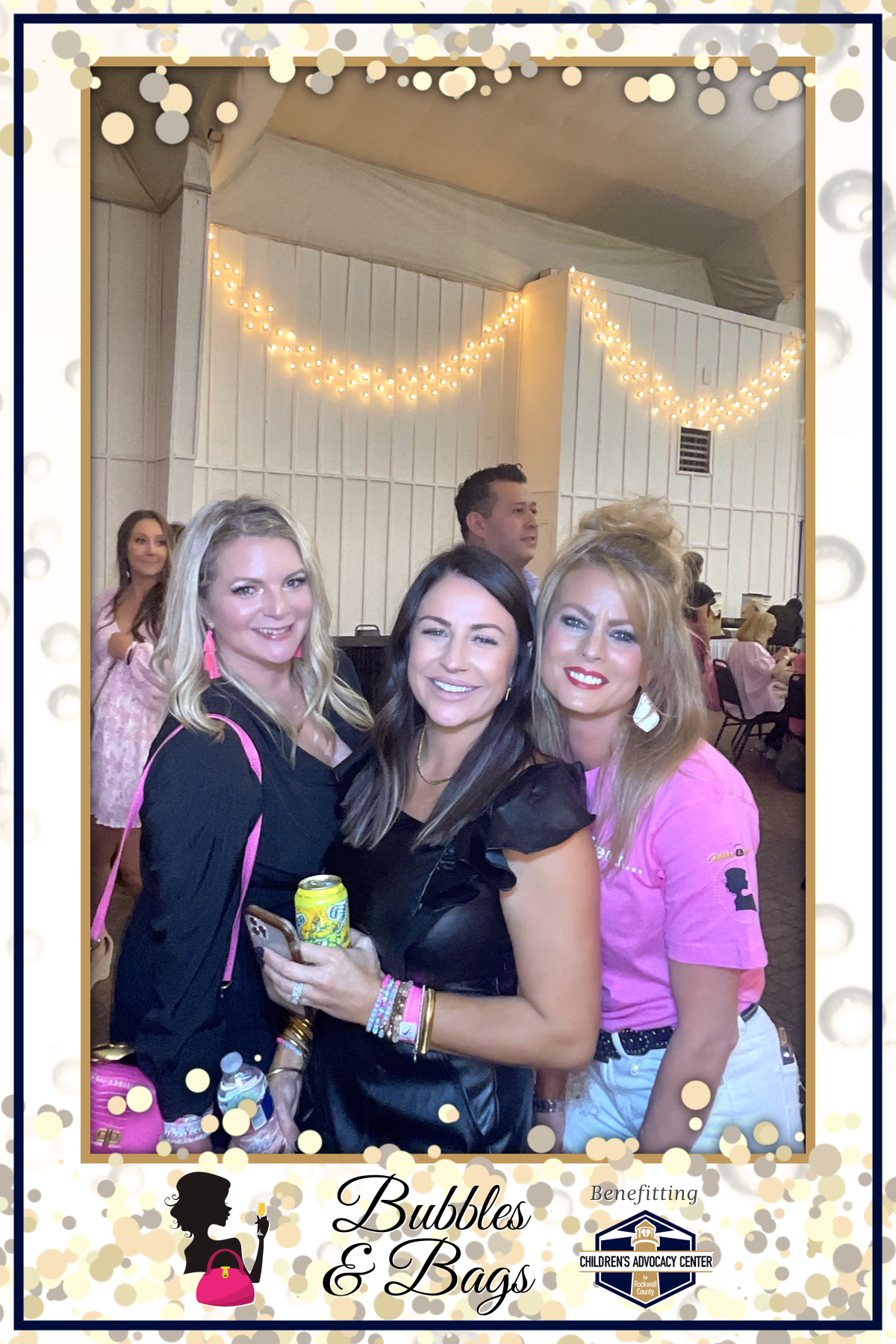 Rockwall CAC:  Bubbles and Bags | View more photos from the event at gallery.rckapturedmemories.com/u/RCKapturedMemories/Rockwall-CAC-Bubbles-and-Bags