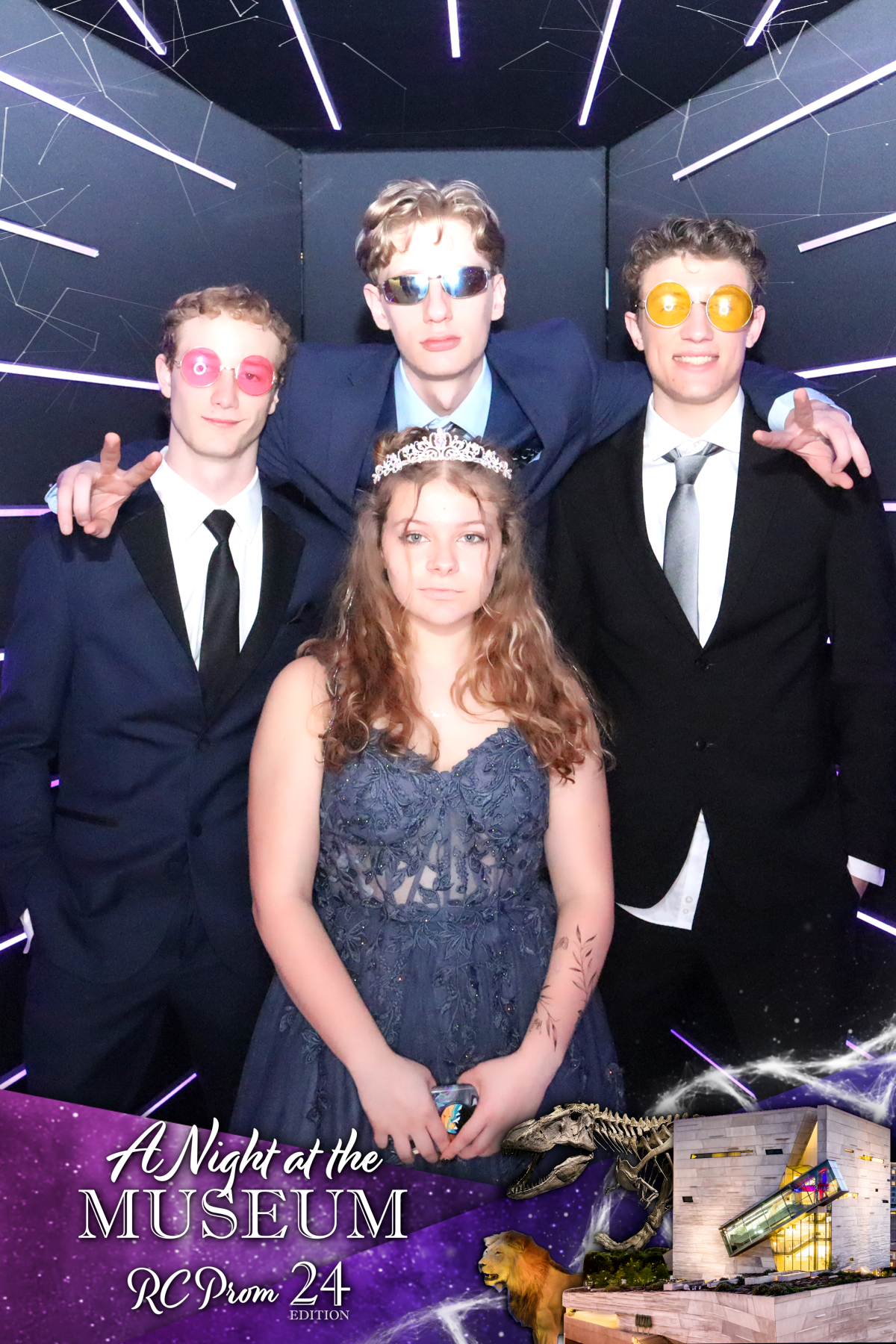 Royse City High School Prom 2024 | View more photos from the event at gallery.rckapturedmemories.com/u/RCKapturedMemories/Royse-City-High-School-Prom-2024