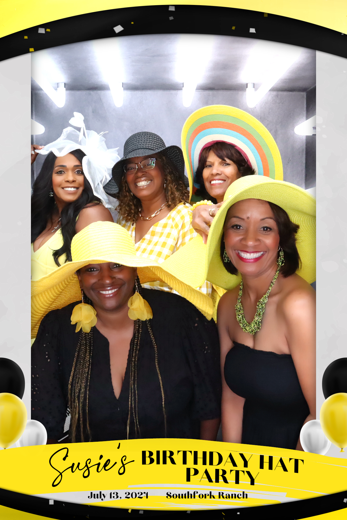 Susie's Birthday Hat Party | View more photos from the event at gallery.rckapturedmemories.com/u/RCKapturedMemories/Susies-Birthday-Hat-Party