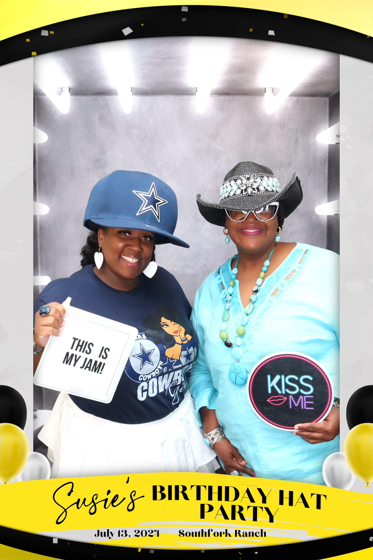 Susie's Birthday Hat Party | View more photos from the event at gallery.rckapturedmemories.com/u/RCKapturedMemories/Susies-Birthday-Hat-Party