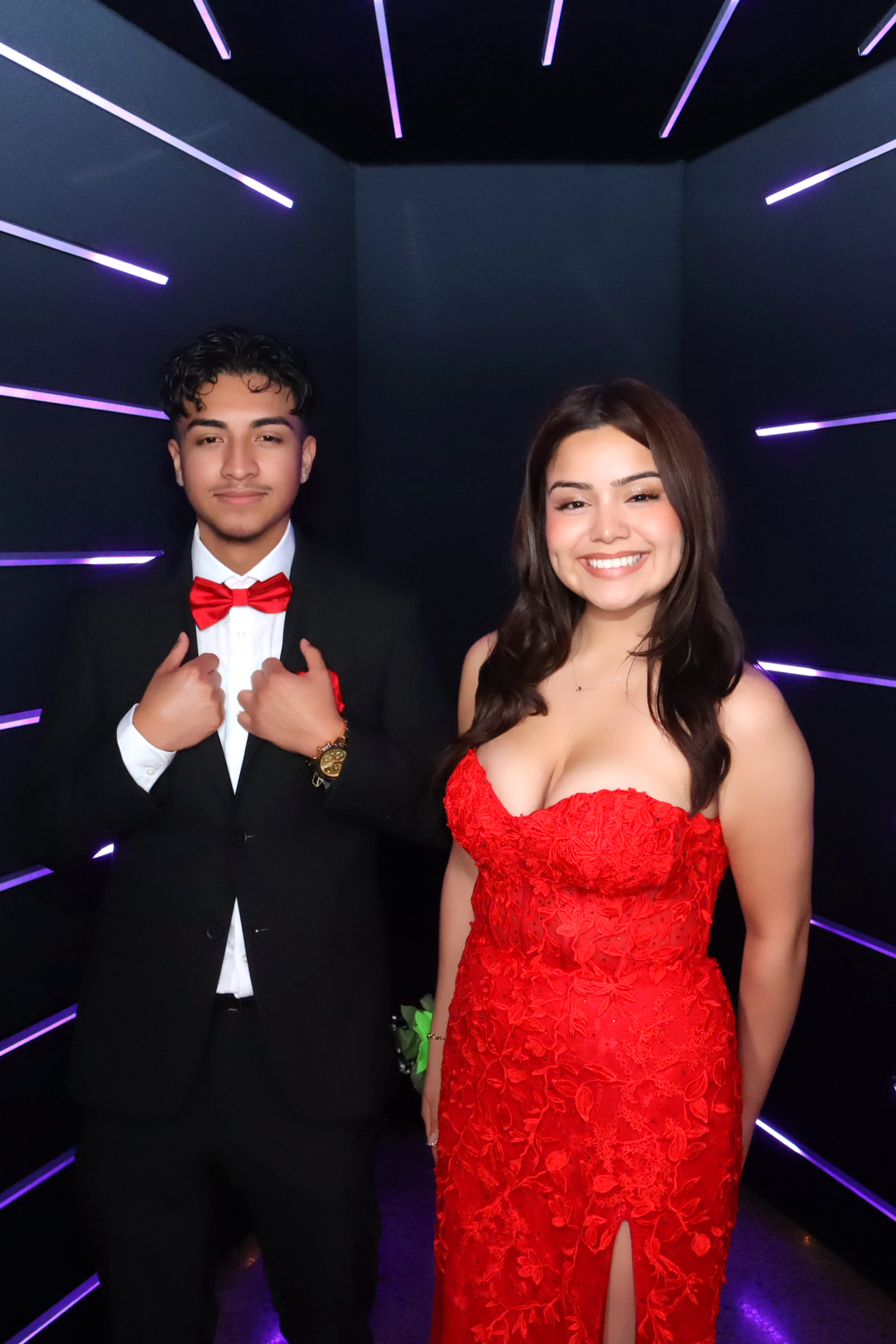 RCHS The Night of Nights Prom 2025 | View more photos from the event at gallery.rckapturedmemories.com/u/RCKapturedMemories/RCHS-The-Night-of-Nights-Prom-2025