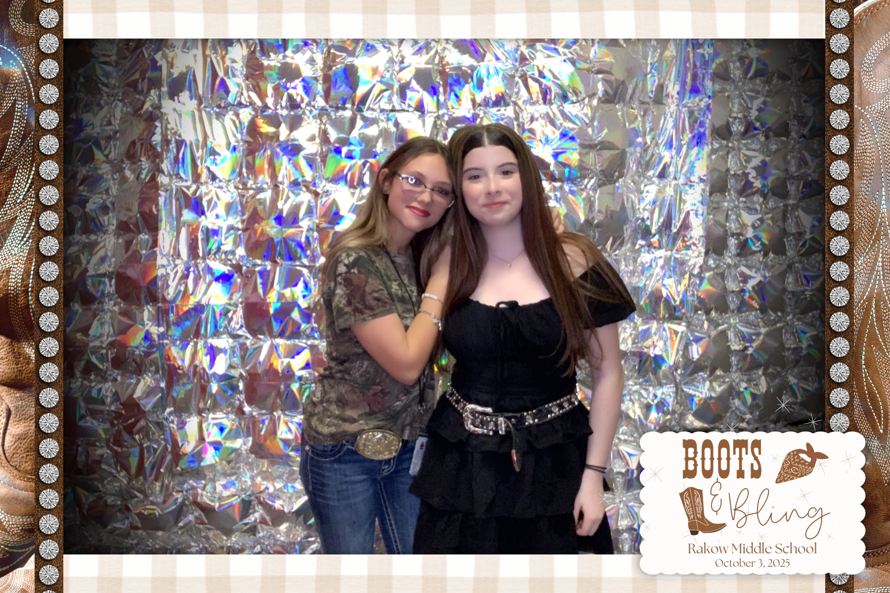 Rakow MS Dance - Boots & Bling | View more photos from the event at gallery.rckapturedmemories.com/u/RCKapturedMemories/Rakow-MS-Dance-Boots-Bling