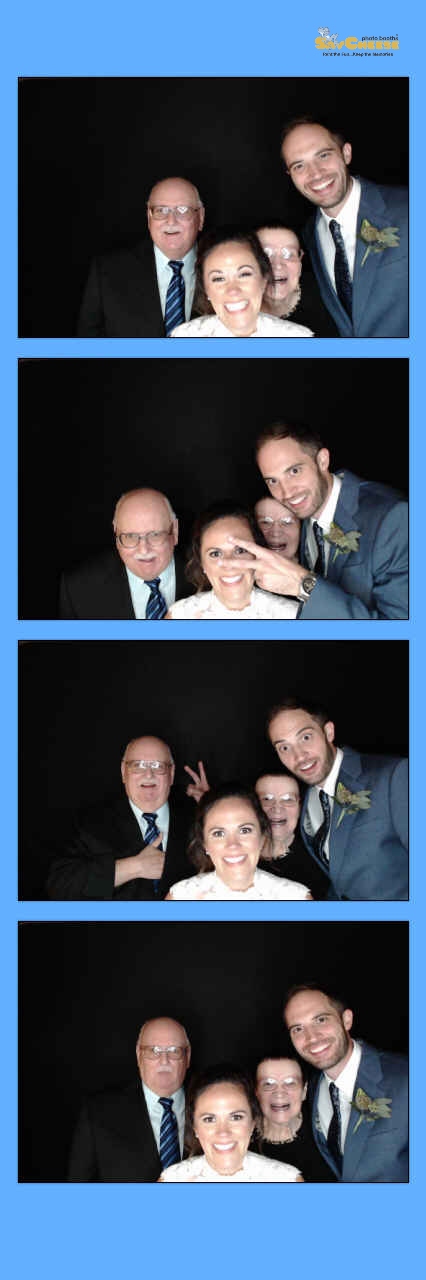 Alsip Wedding  | View more photos from the event at gallery.saycheesephotobooth.com/u/SayCheesePhotoBooth/Alsip-Wedding
