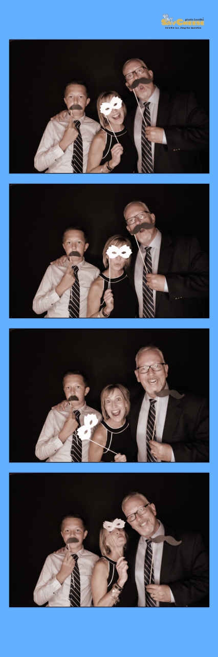 Alsip Wedding  | View more photos from the event at gallery.saycheesephotobooth.com/u/SayCheesePhotoBooth/Alsip-Wedding