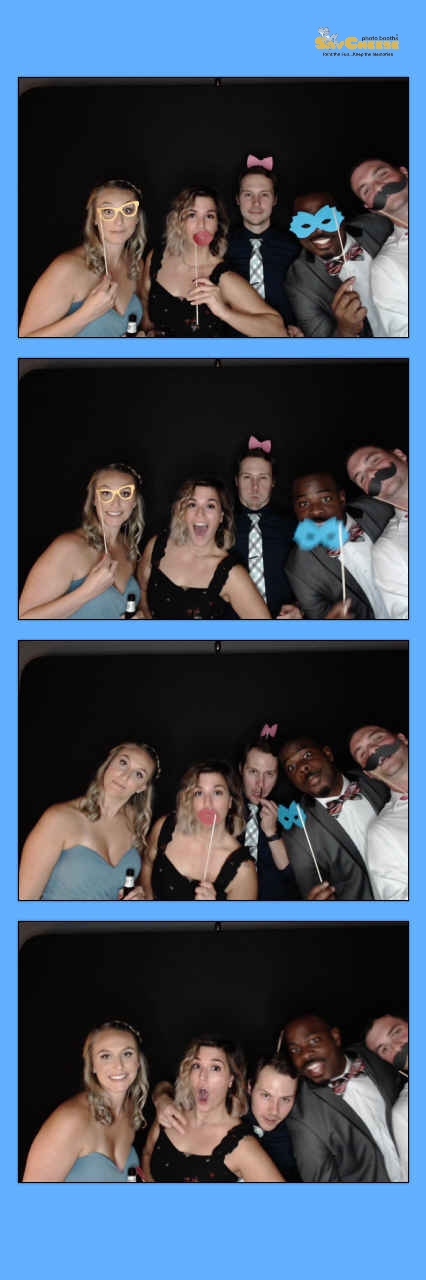 Alsip Wedding  | View more photos from the event at gallery.saycheesephotobooth.com/u/SayCheesePhotoBooth/Alsip-Wedding