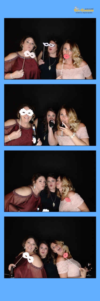 Alsip Wedding  | View more photos from the event at gallery.saycheesephotobooth.com/u/SayCheesePhotoBooth/Alsip-Wedding