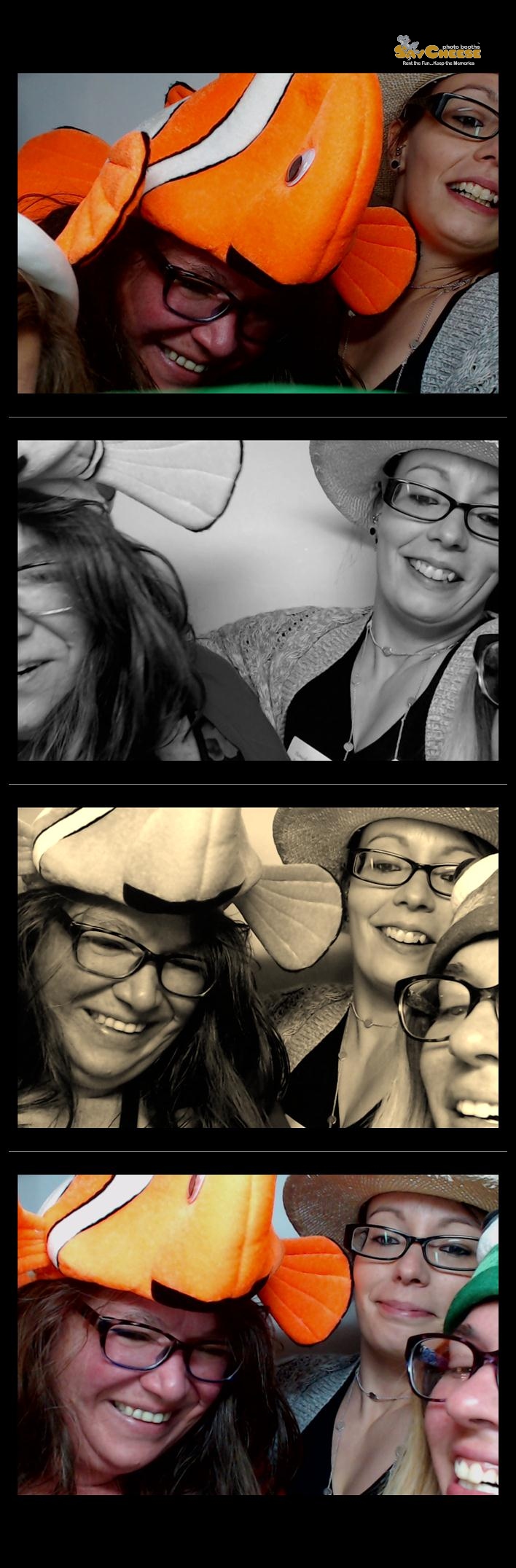 Atlas Air  | View more photos from the event at gallery.saycheesephotobooth.com/u/SayCheesePhotoBooth/Atlas-Air-0