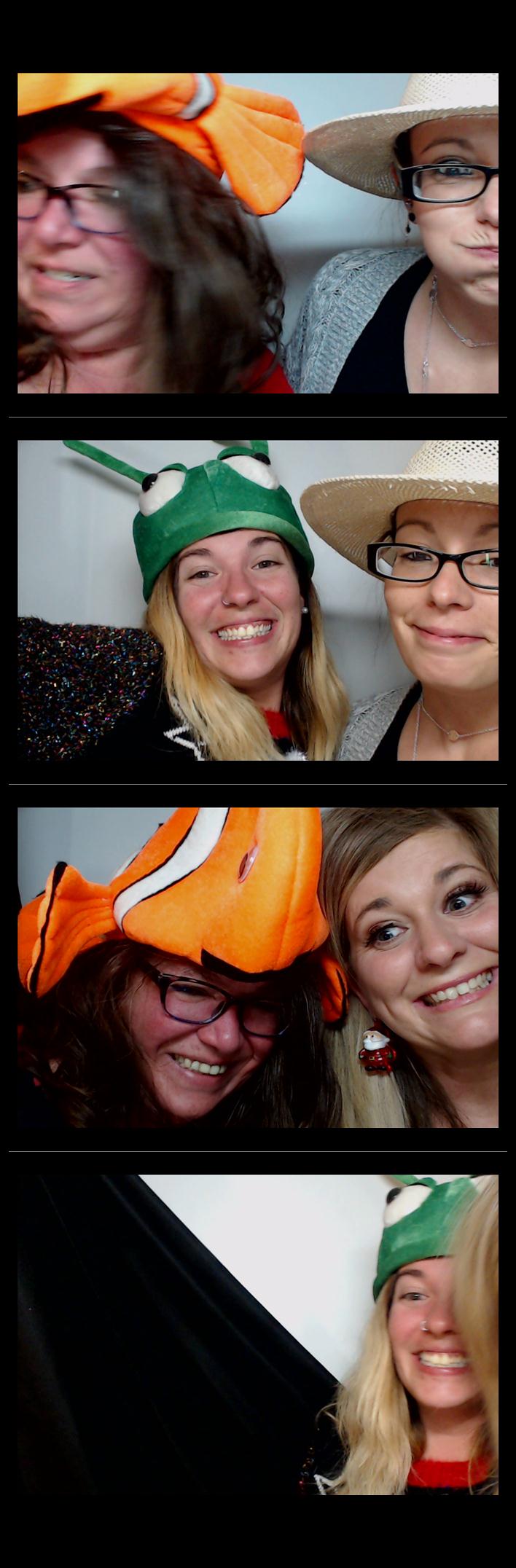 Atlas Air  | View more photos from the event at gallery.saycheesephotobooth.com/u/SayCheesePhotoBooth/Atlas-Air-0