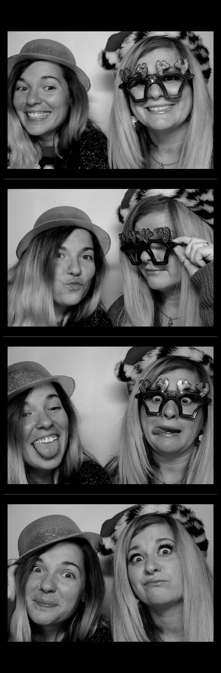 Atlas Air  | View more photos from the event at gallery.saycheesephotobooth.com/u/SayCheesePhotoBooth/Atlas-Air-0