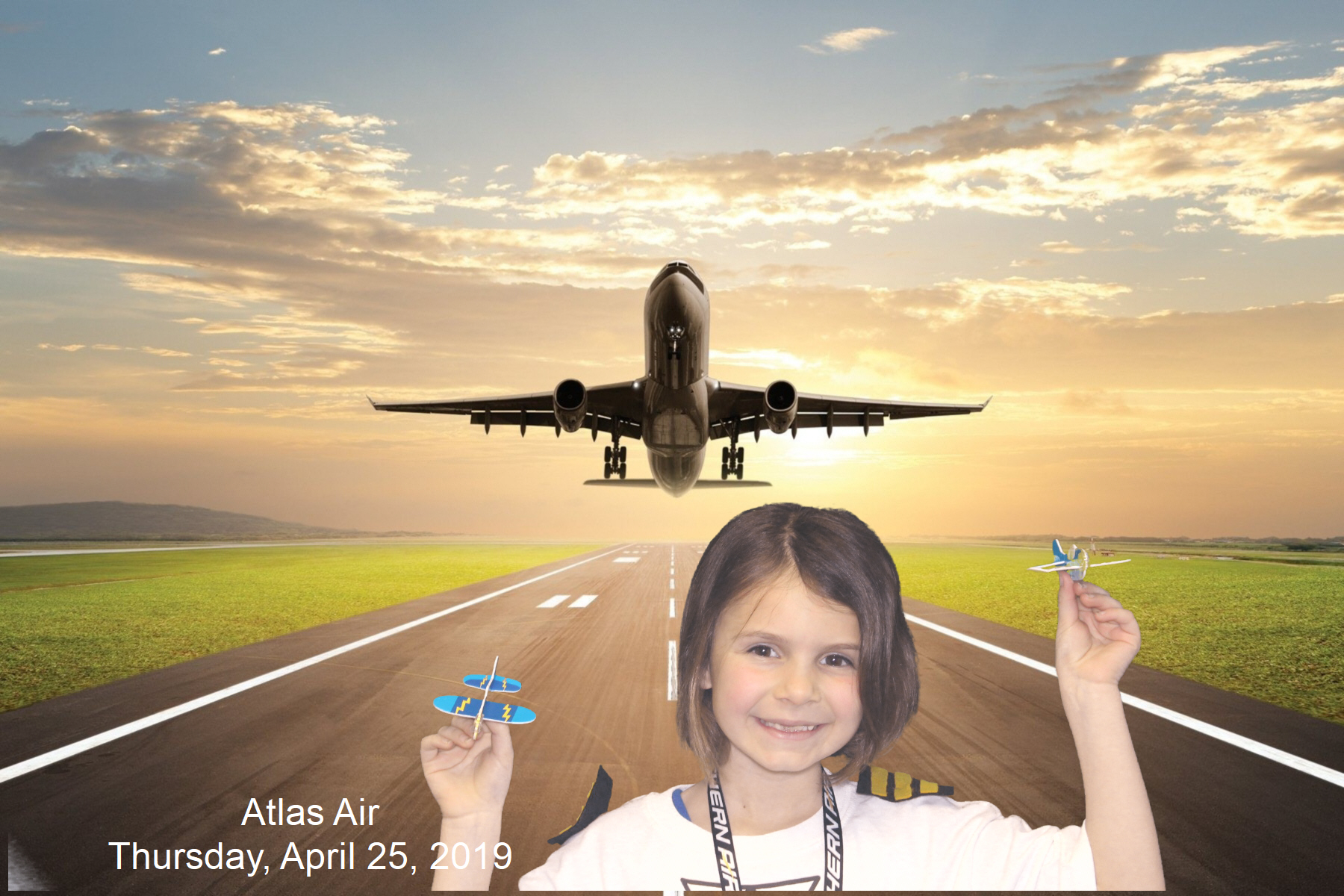 Atlas Air  | View more photos from the event at gallery.saycheesephotobooth.com/u/SayCheesePhotoBooth/Atlas-Air
