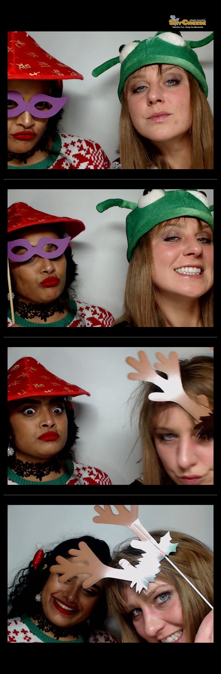 Atlas Air  | View more photos from the event at gallery.saycheesephotobooth.com/u/SayCheesePhotoBooth/Atlas-Air-0