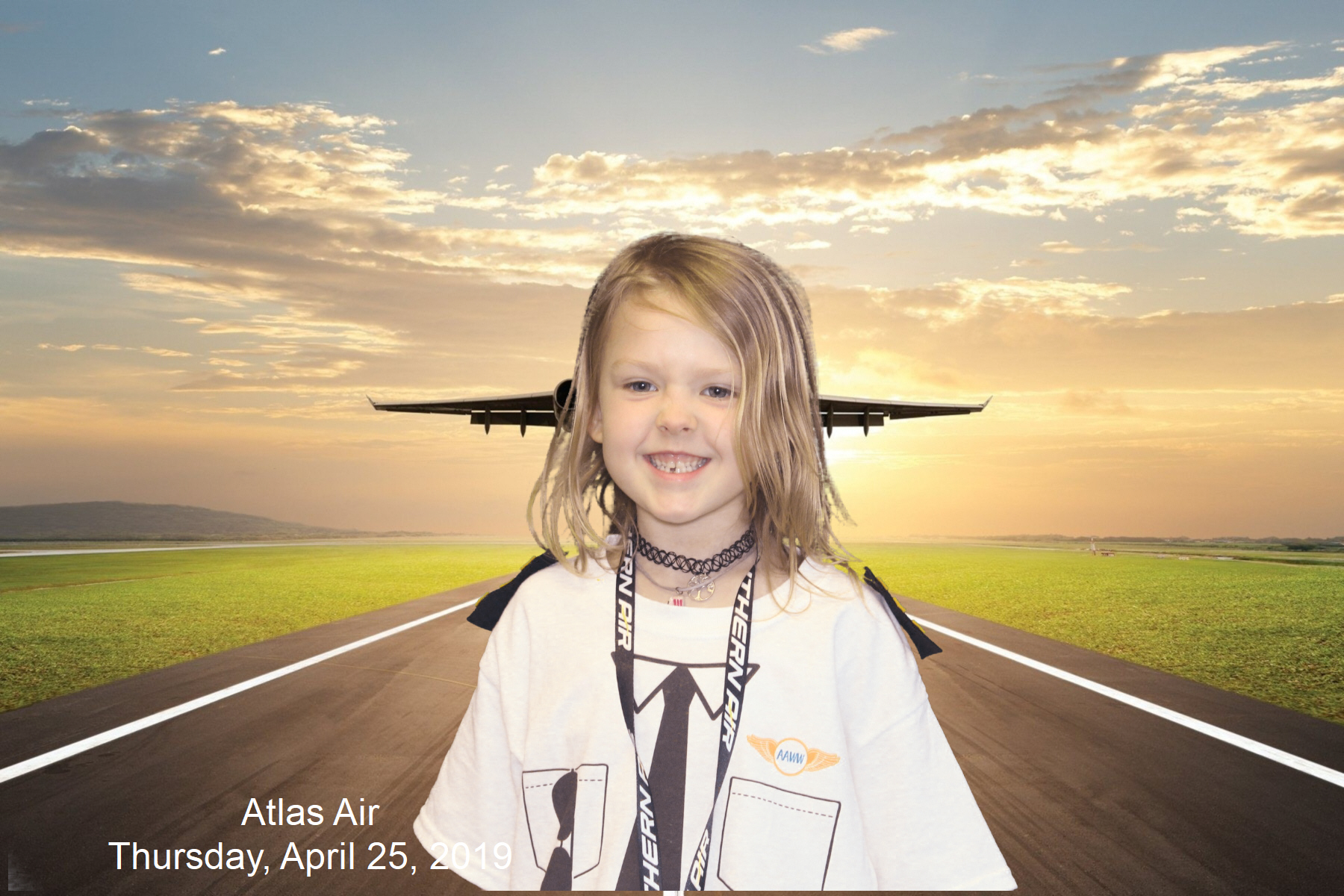 Atlas Air  | View more photos from the event at gallery.saycheesephotobooth.com/u/SayCheesePhotoBooth/Atlas-Air