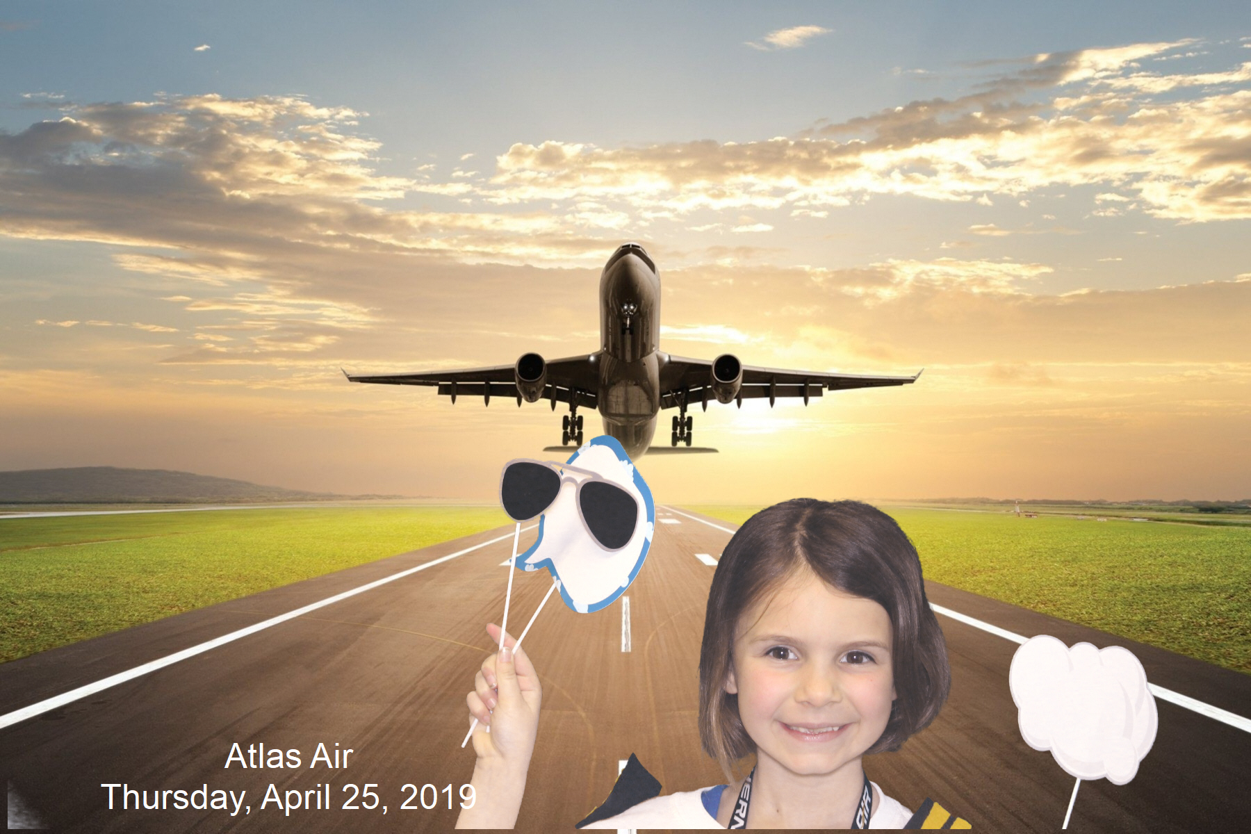 Atlas Air  | View more photos from the event at gallery.saycheesephotobooth.com/u/SayCheesePhotoBooth/Atlas-Air