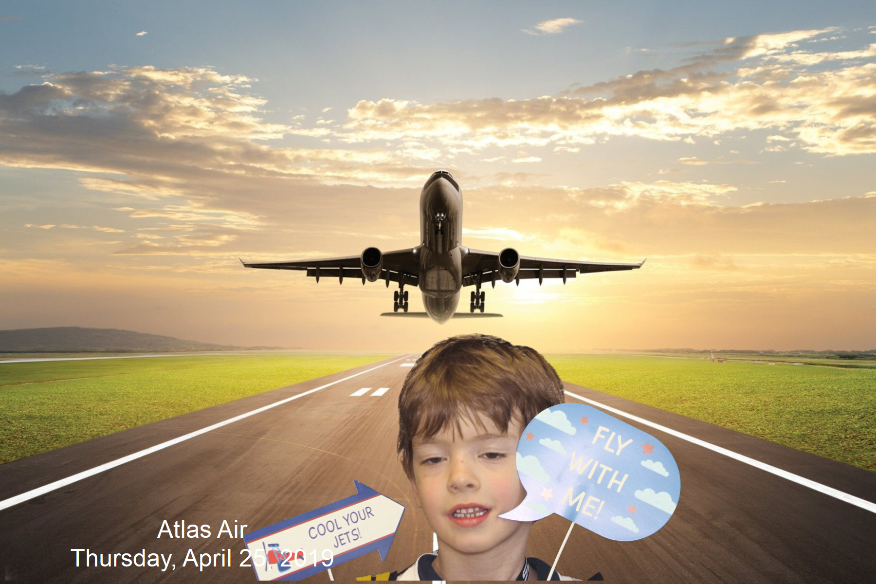 Atlas Air  | View more photos from the event at gallery.saycheesephotobooth.com/u/SayCheesePhotoBooth/Atlas-Air