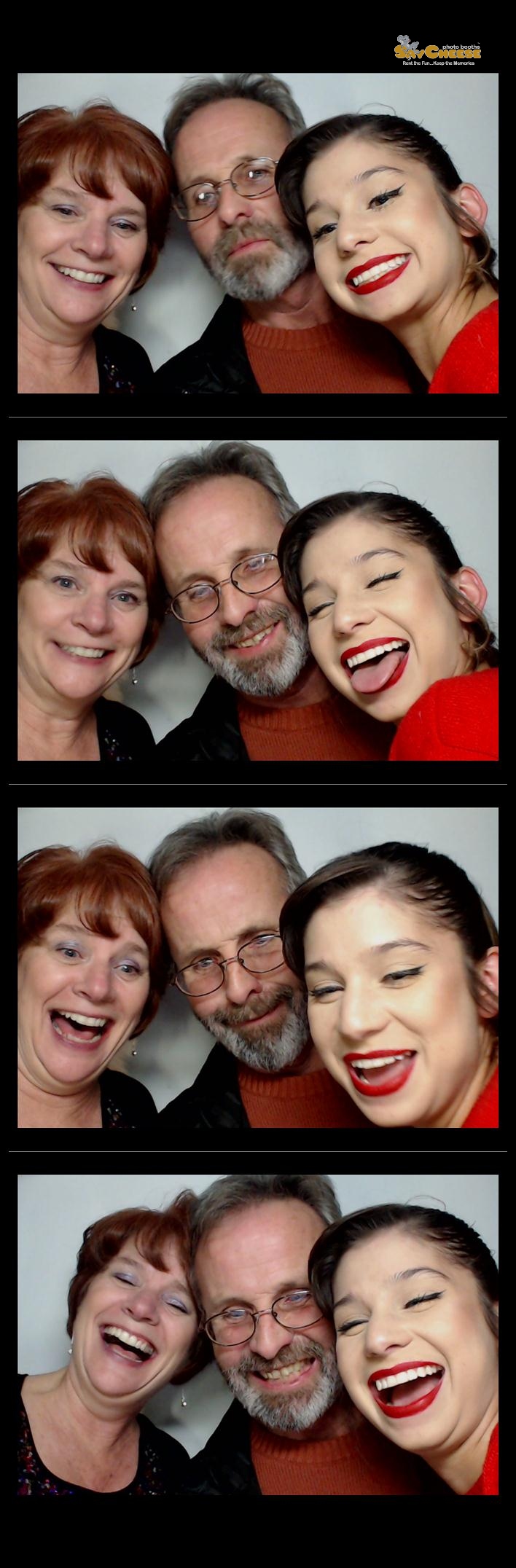 Atlas Air  | View more photos from the event at gallery.saycheesephotobooth.com/u/SayCheesePhotoBooth/Atlas-Air-0