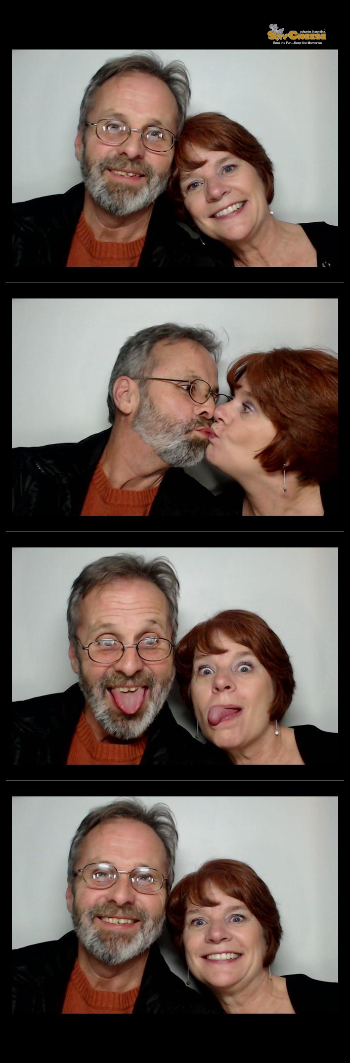 Atlas Air  | View more photos from the event at gallery.saycheesephotobooth.com/u/SayCheesePhotoBooth/Atlas-Air-0