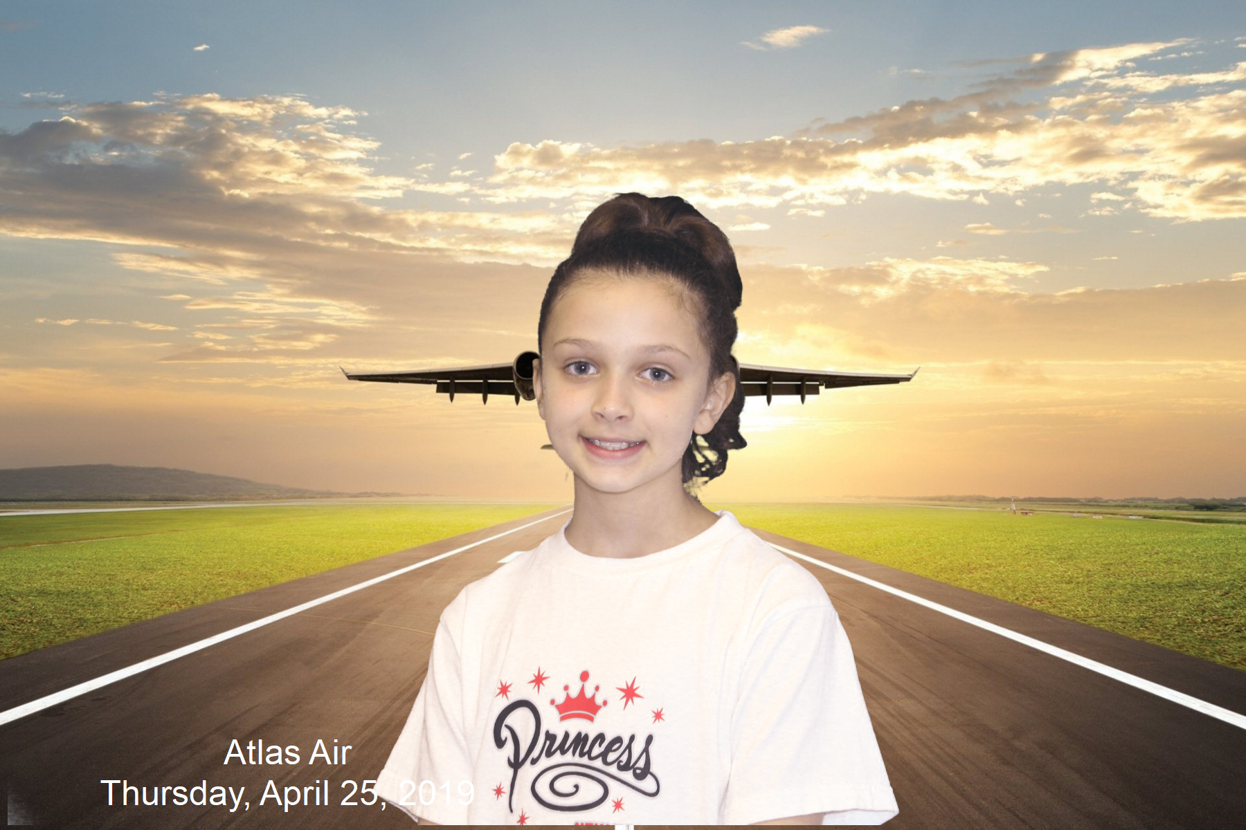 Atlas Air  | View more photos from the event at gallery.saycheesephotobooth.com/u/SayCheesePhotoBooth/Atlas-Air