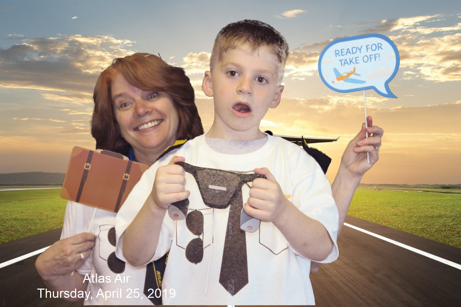 Atlas Air  | View more photos from the event at gallery.saycheesephotobooth.com/u/SayCheesePhotoBooth/Atlas-Air