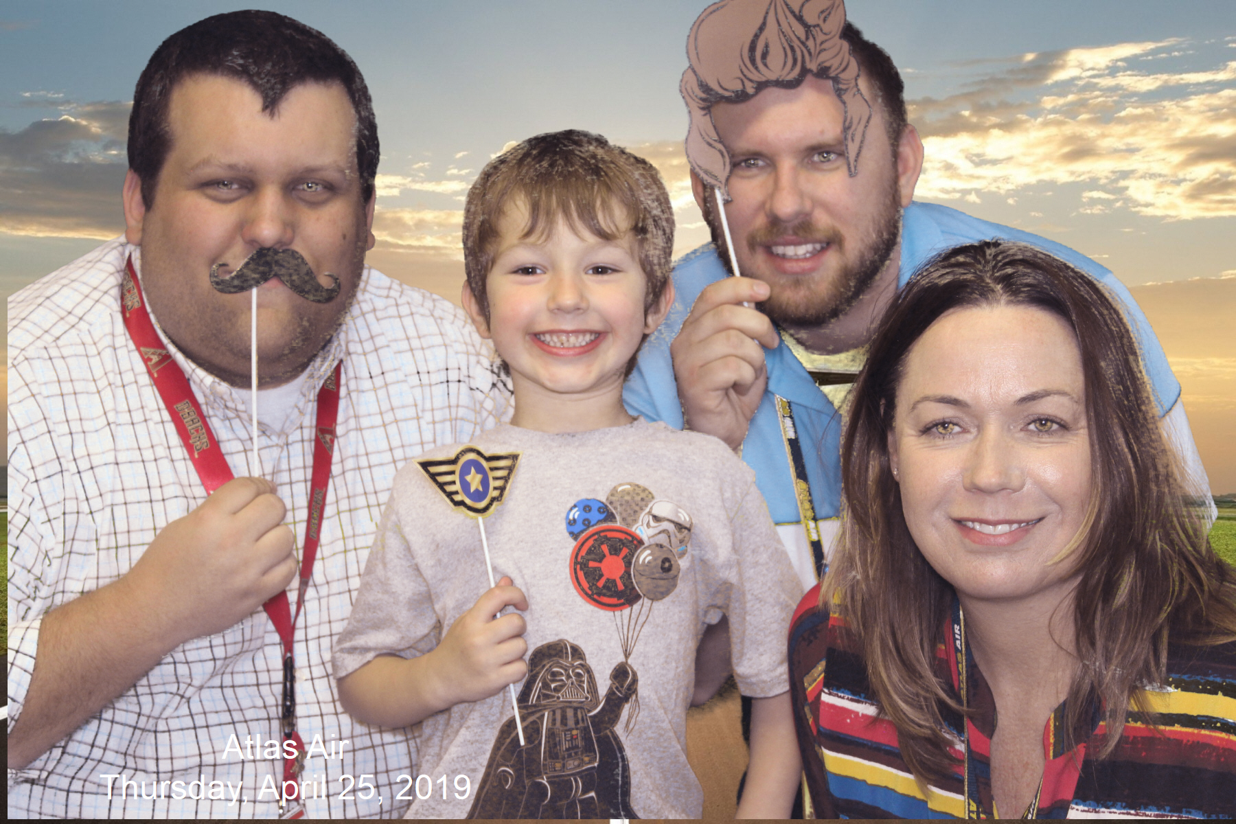 Atlas Air  | View more photos from the event at gallery.saycheesephotobooth.com/u/SayCheesePhotoBooth/Atlas-Air