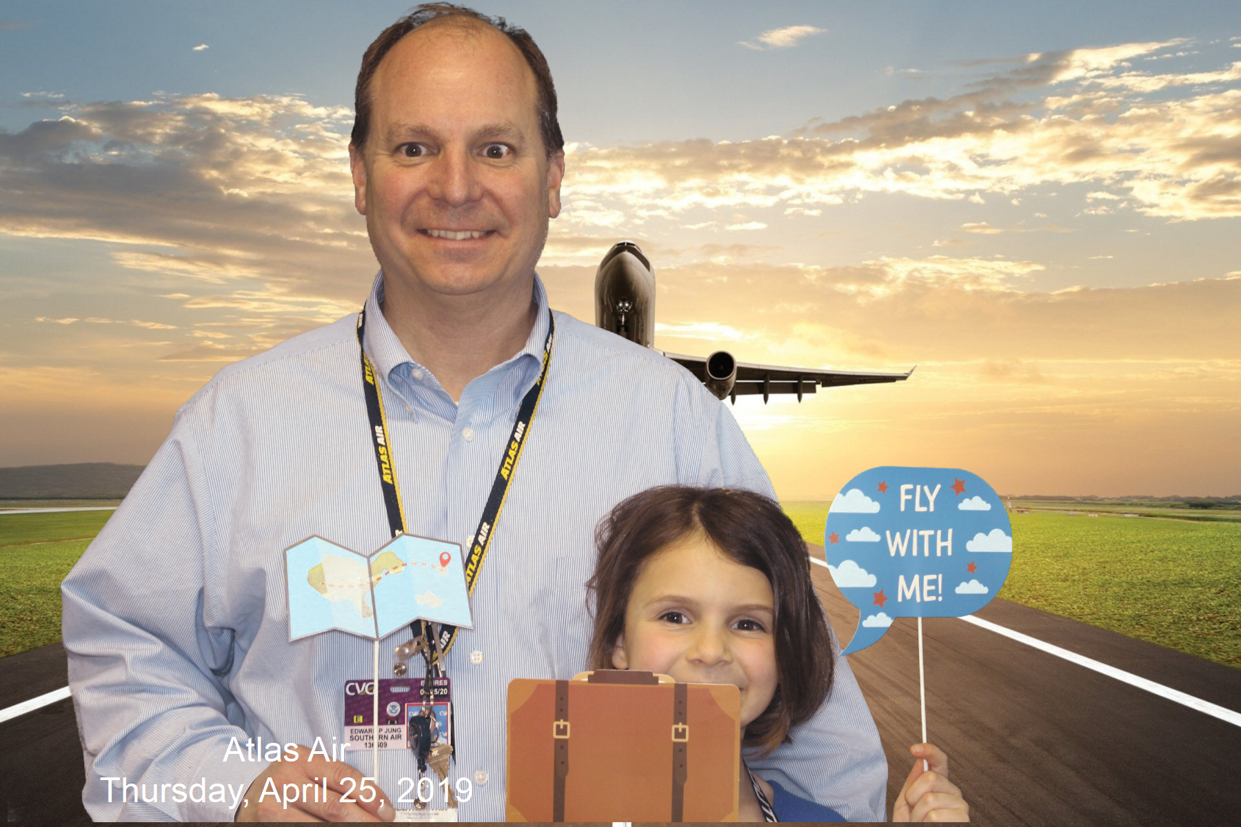 Atlas Air  | View more photos from the event at gallery.saycheesephotobooth.com/u/SayCheesePhotoBooth/Atlas-Air